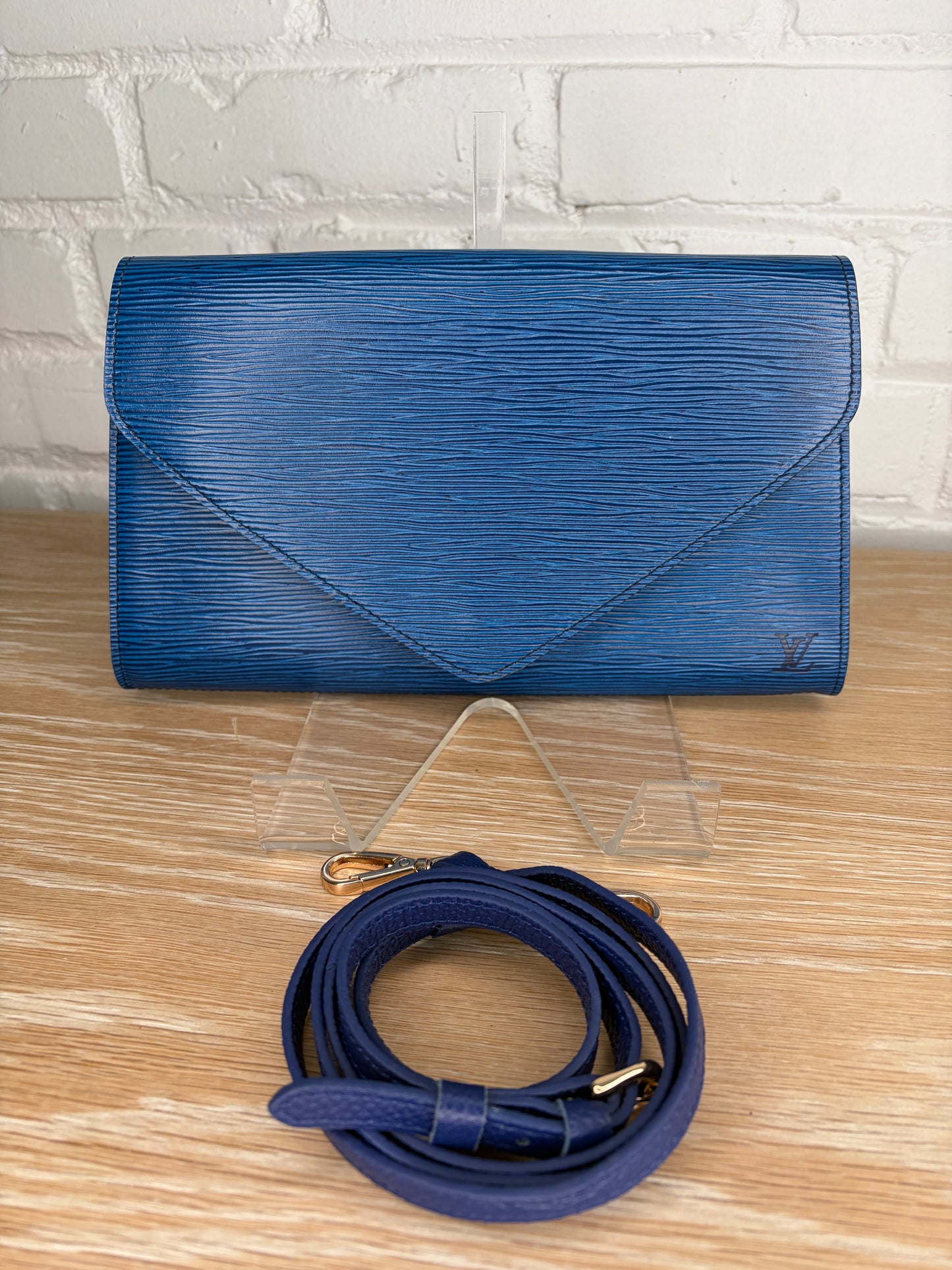 Louis Vuitton Blue Art Deco Clutch Epi Leather