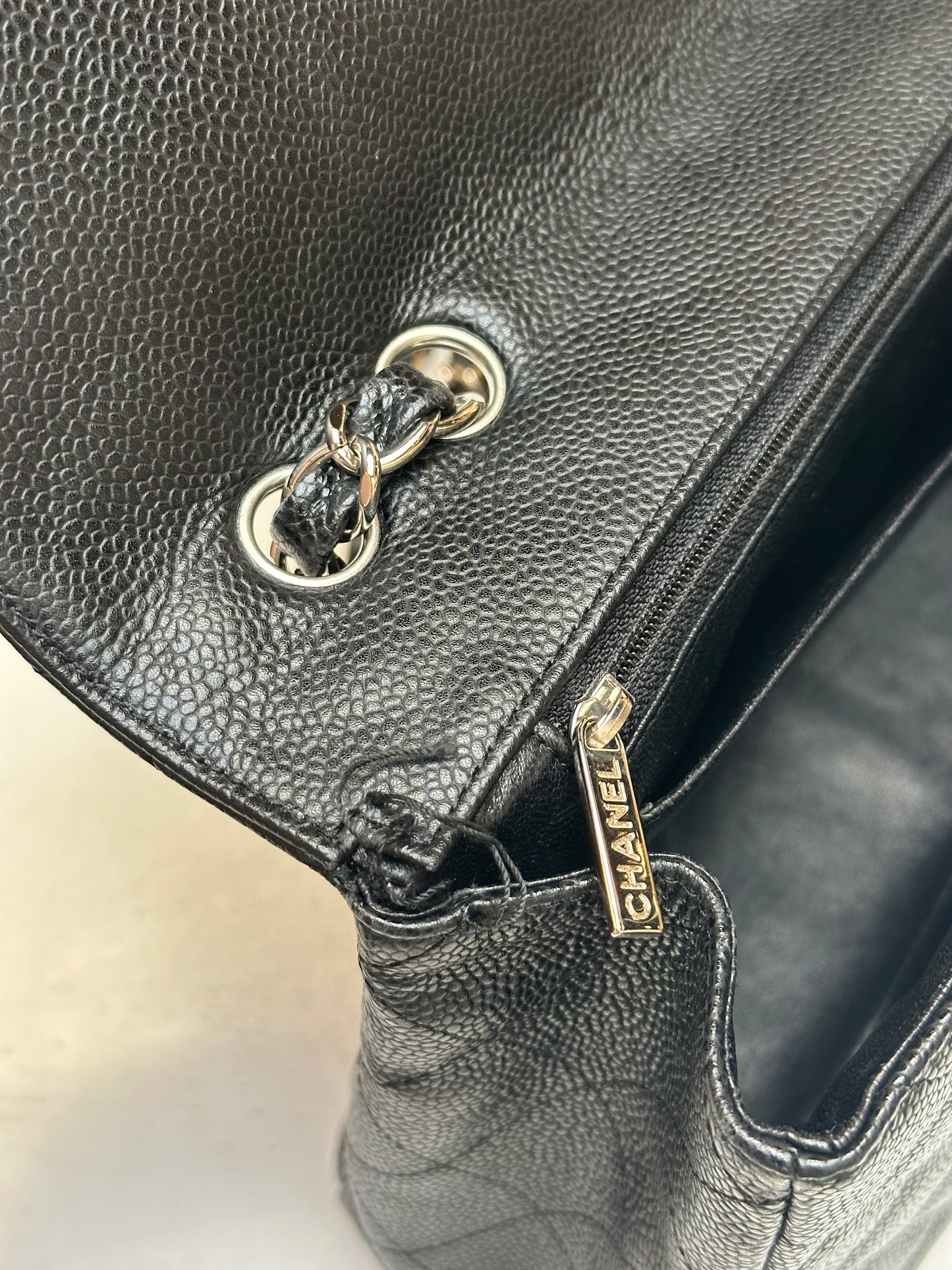 Chanel Classic Flap Jumbo, Black