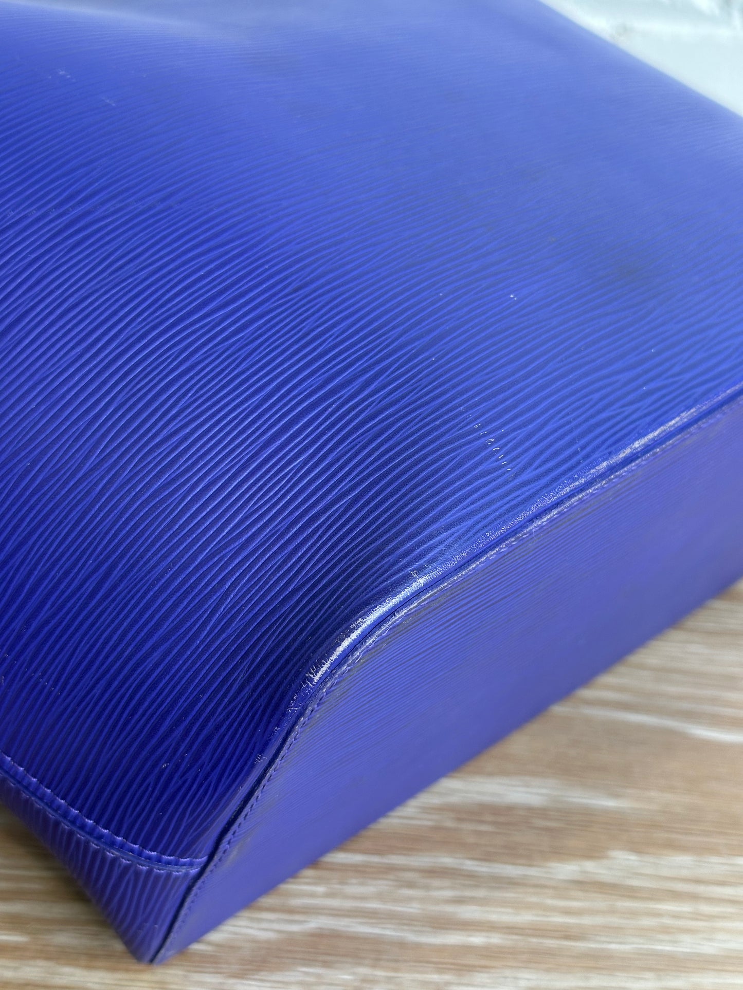Louis Vuitton MM Neverfull Blue/Purple Epi Leather