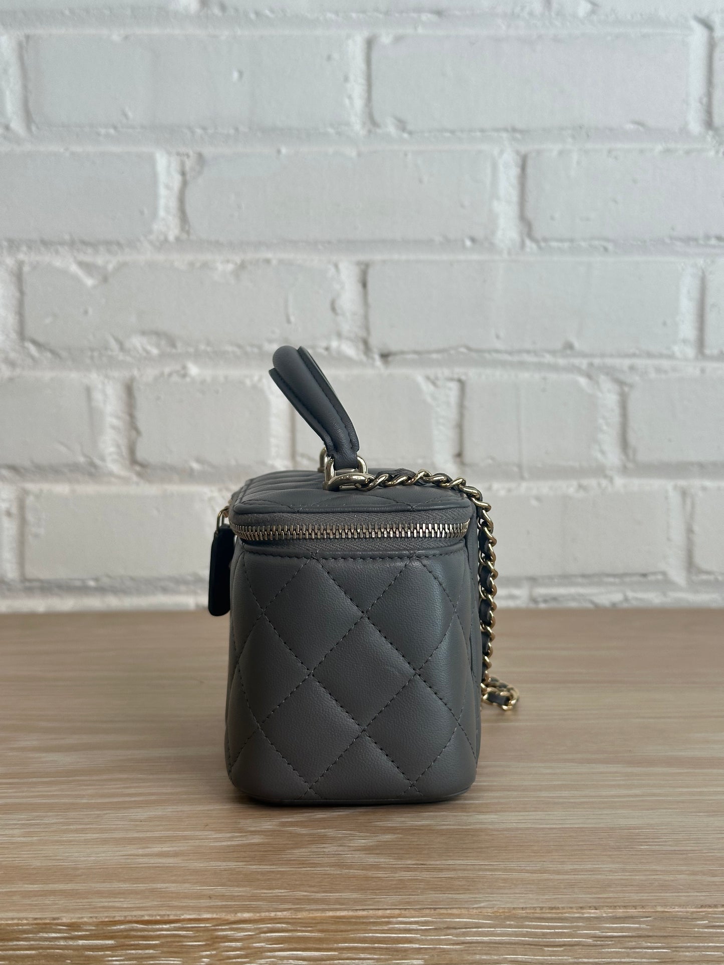 Chanel Vanity Dark Grey