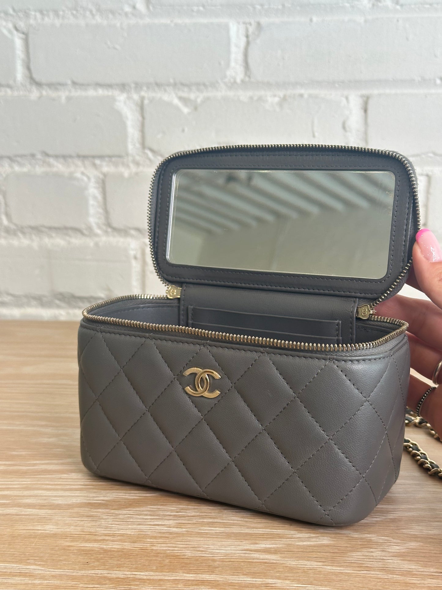 Chanel Vanity Dark Grey