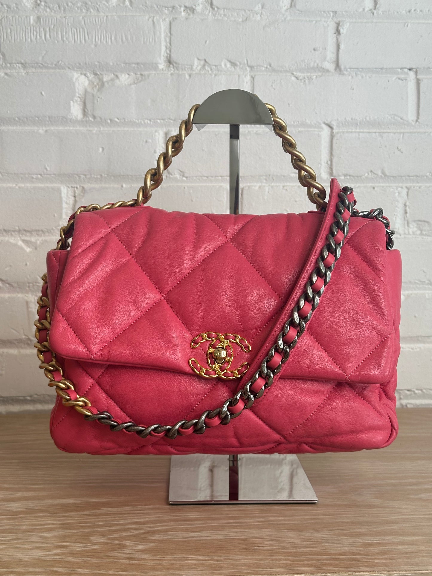 Chanel 19 Flap Medium Pink