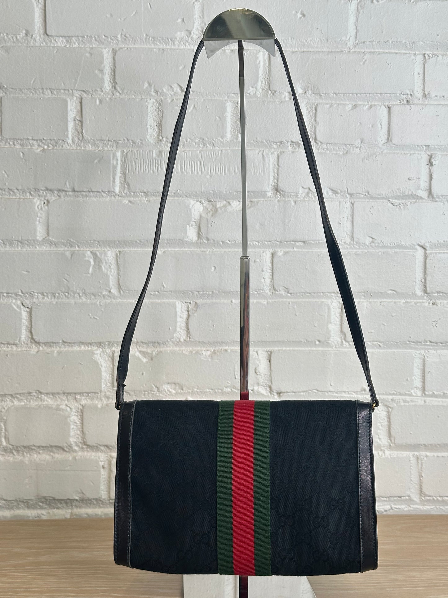 Vintage Gucci GG Canvas Web Shoulder bag