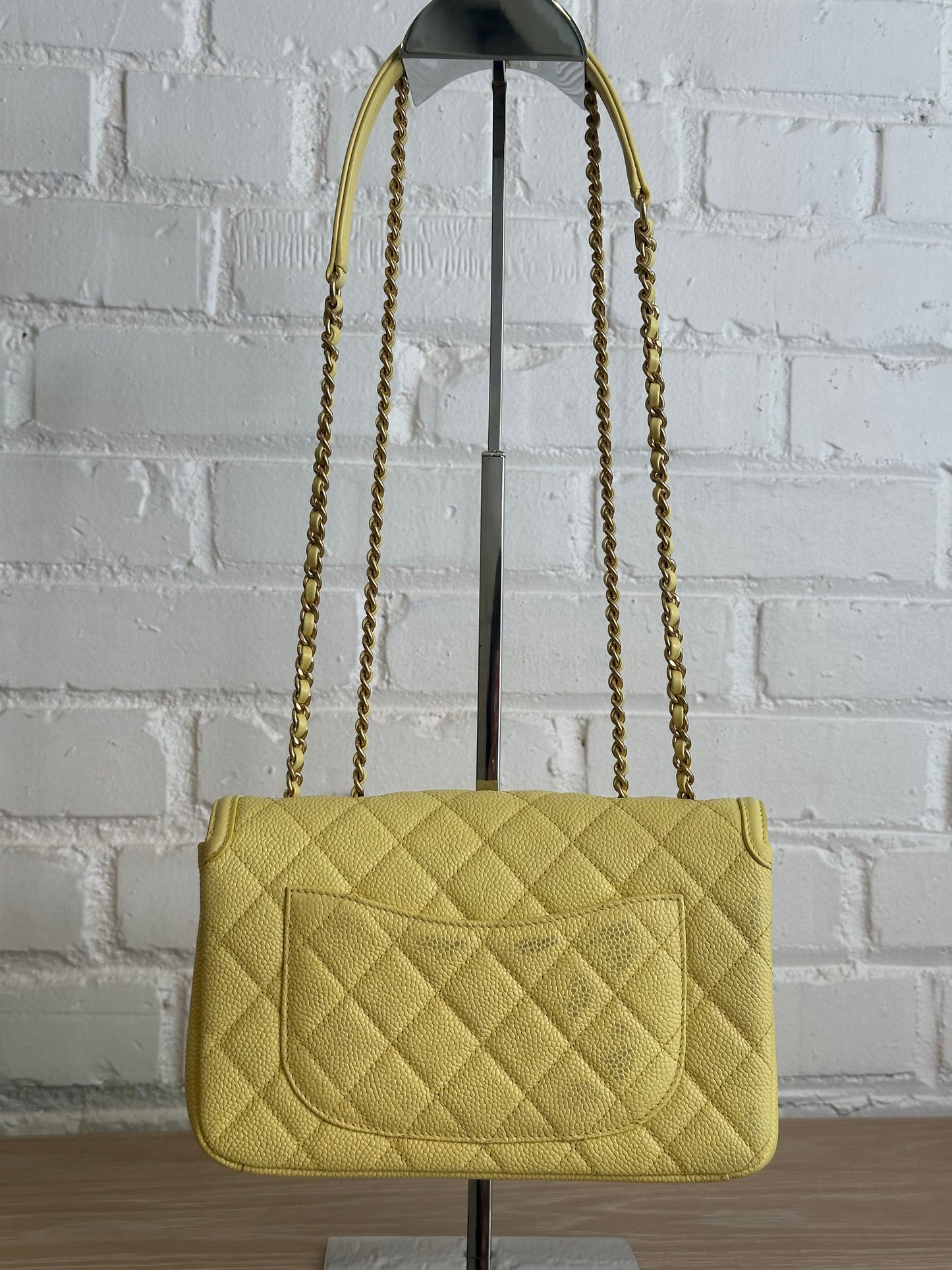 Chanel CC Filigree, Butter Yellow