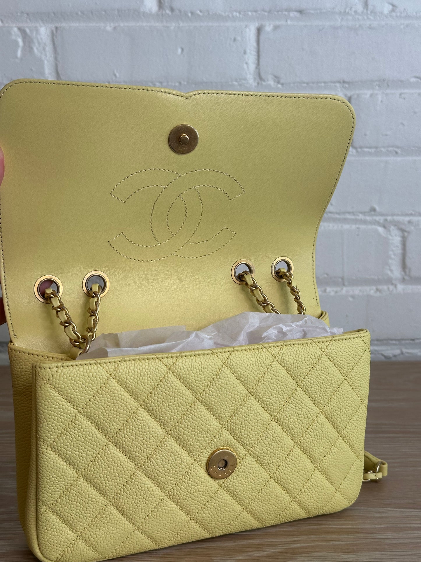 Chanel CC Filigree, Butter Yellow
