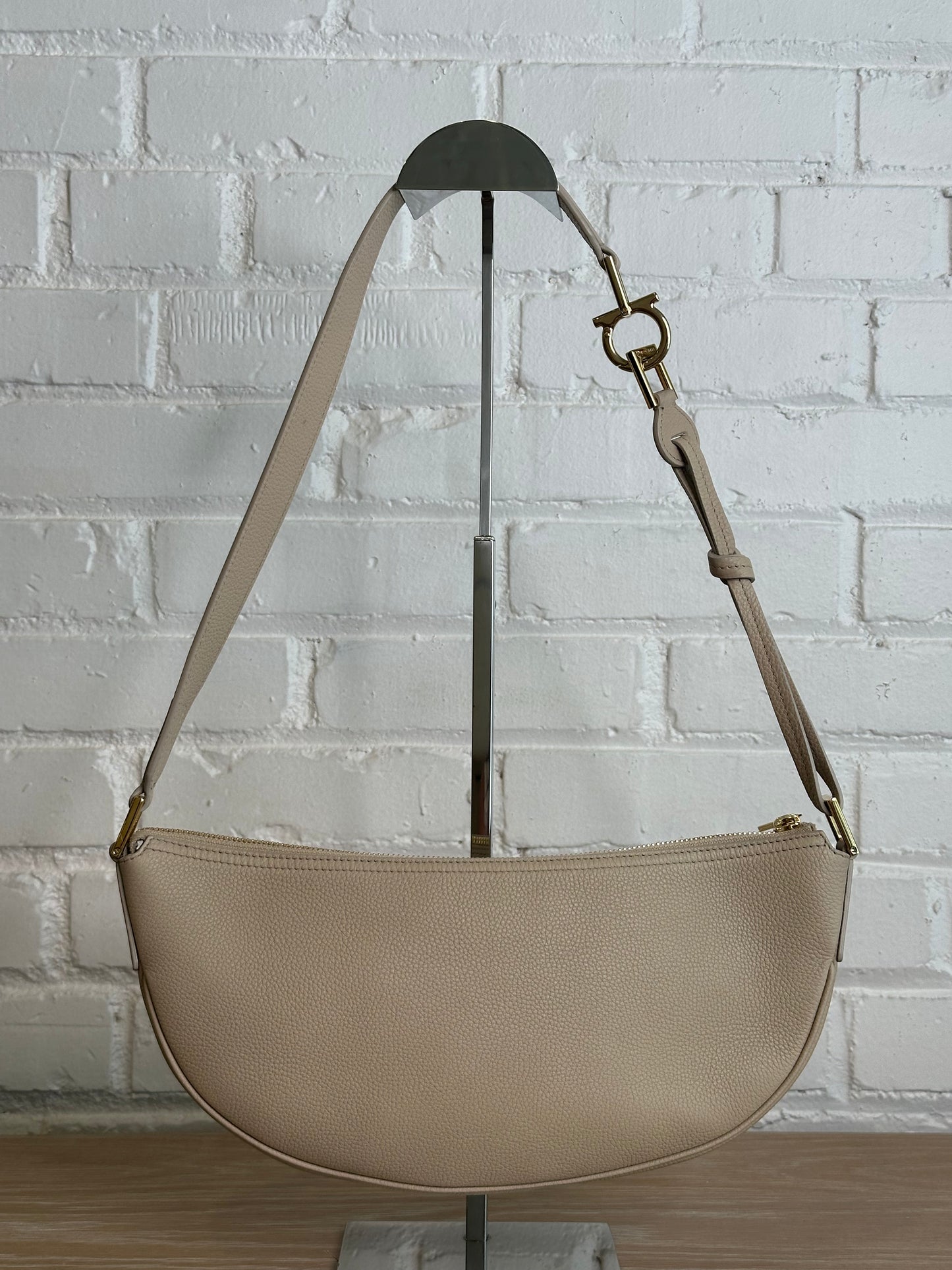 Ferragamo shoulder bag, beige