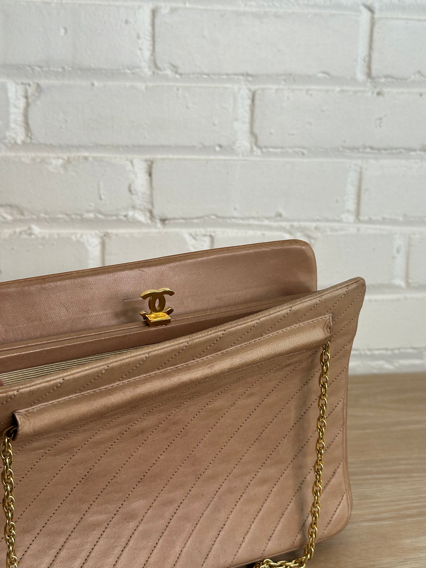 Chanel Vintage Diagonal Quilt Shoulder bag, calfskin