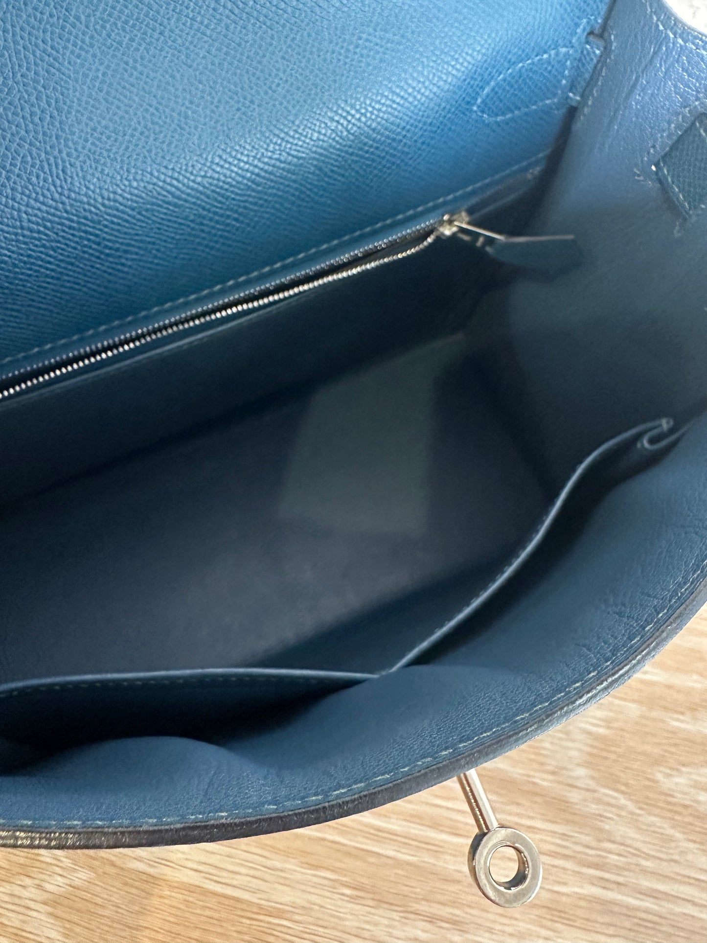 Hermes Kelly 28, Bleu Colvert