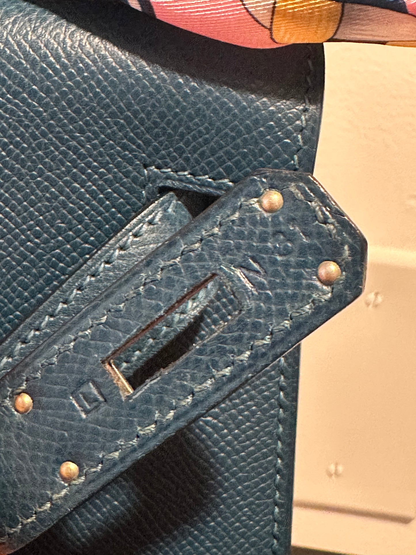 Hermes Kelly 28, Bleu Colvert