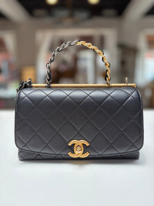 Chanel Small Black Quilted Lambskin La Parisienne