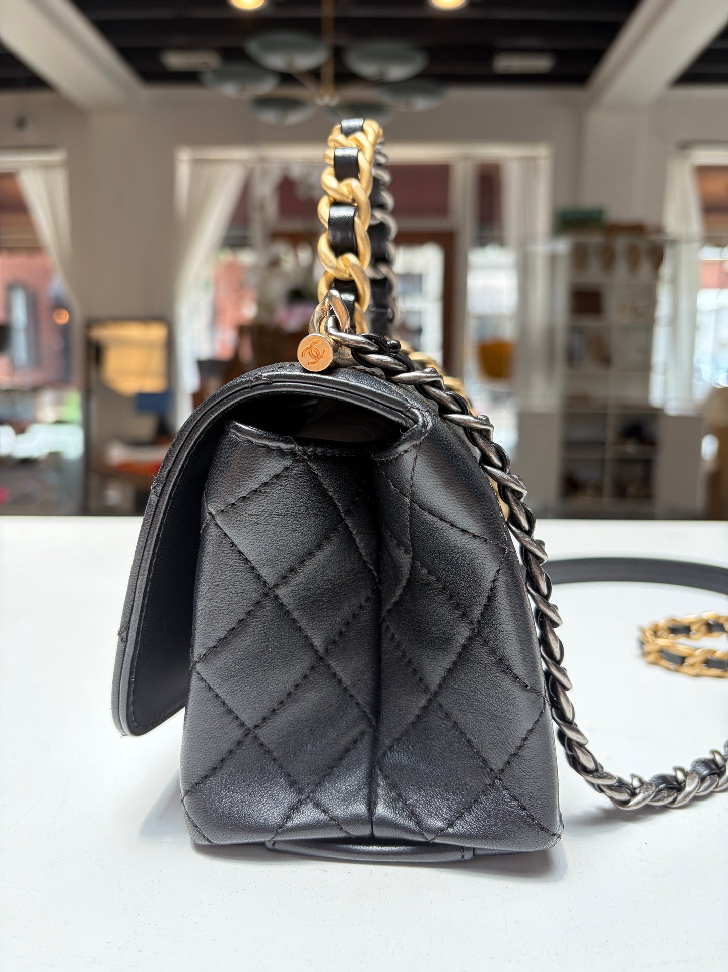 Chanel Small Black Quilted Lambskin La Parisienne