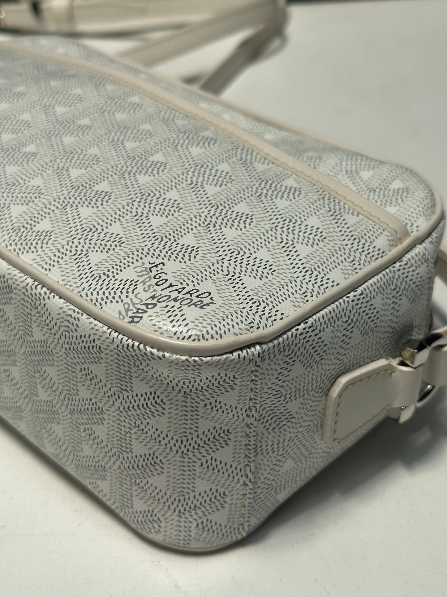 Goyard Cap-Vert, White