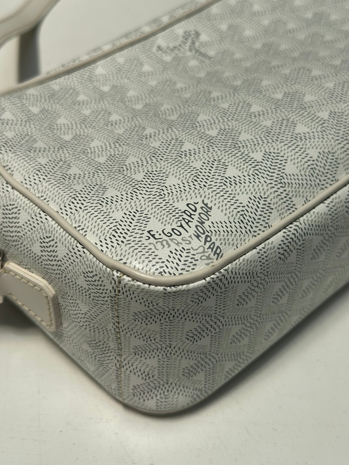 Goyard Cap-Vert, White