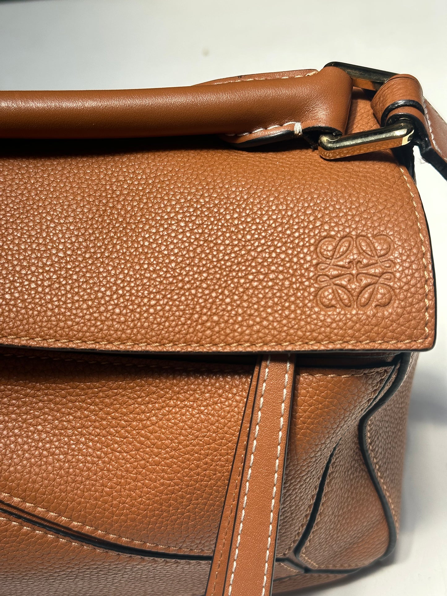 Loewe Puzzle Small