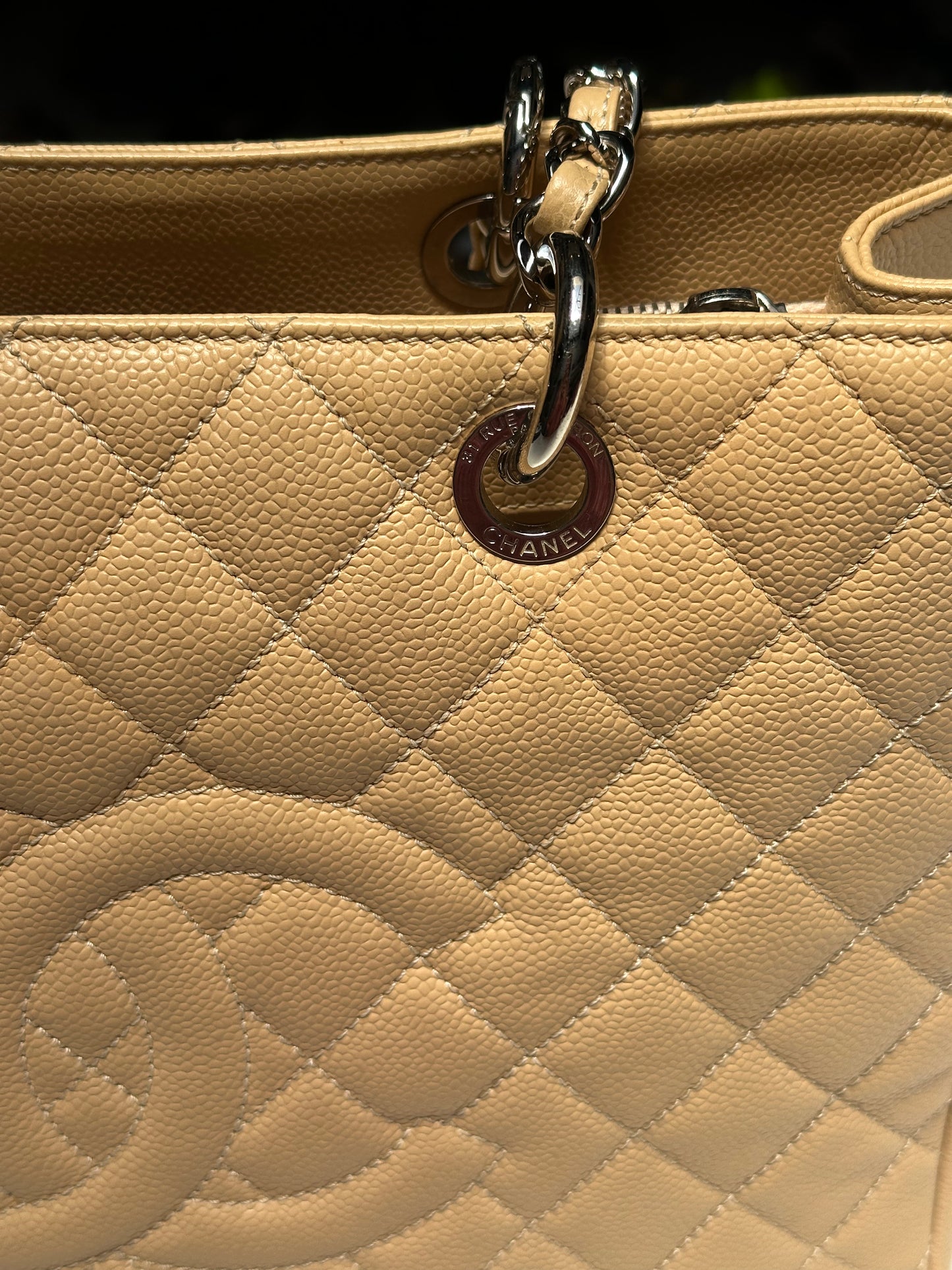 Chanel GST, Beige