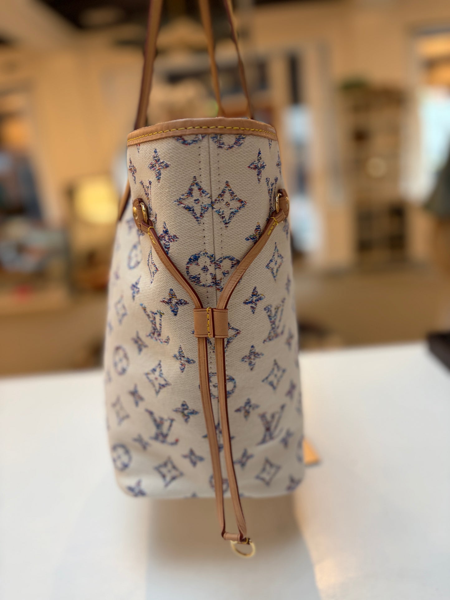 Louis Vuitton Neverfull MM Multi-colored Monogram Fabric