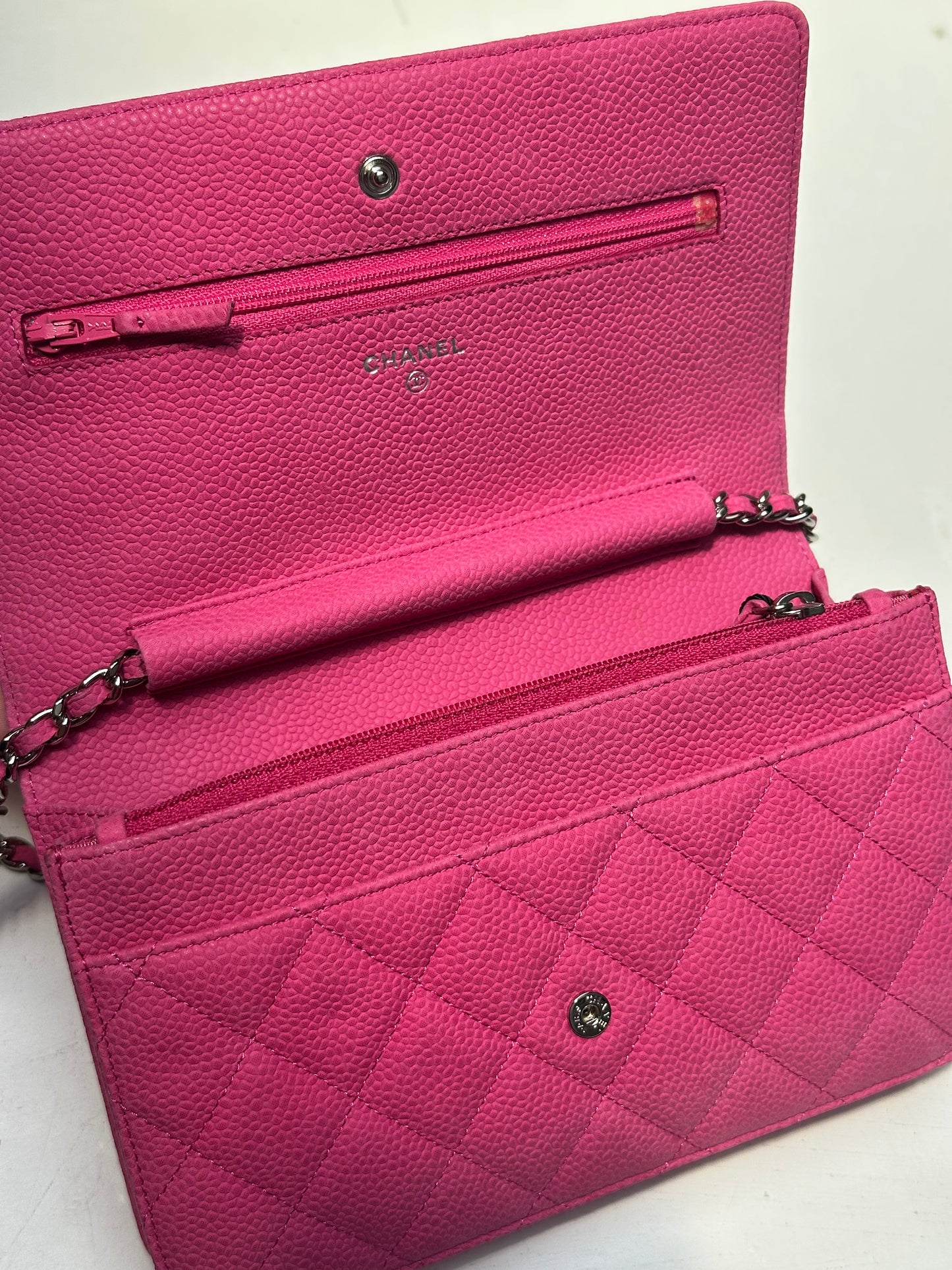 Chanel WOC, Hot Pink