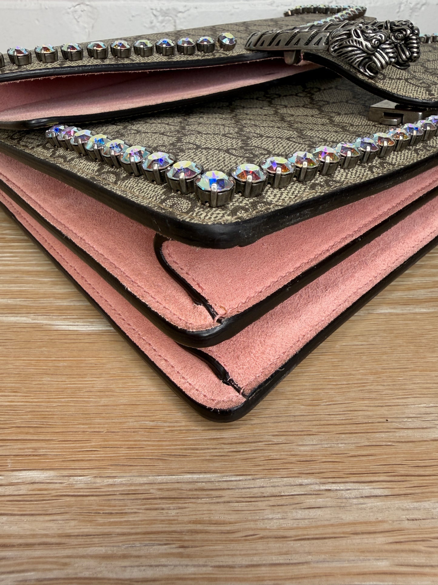 Gucci GG Supreme Monogram Suede Crystal Dinoysus