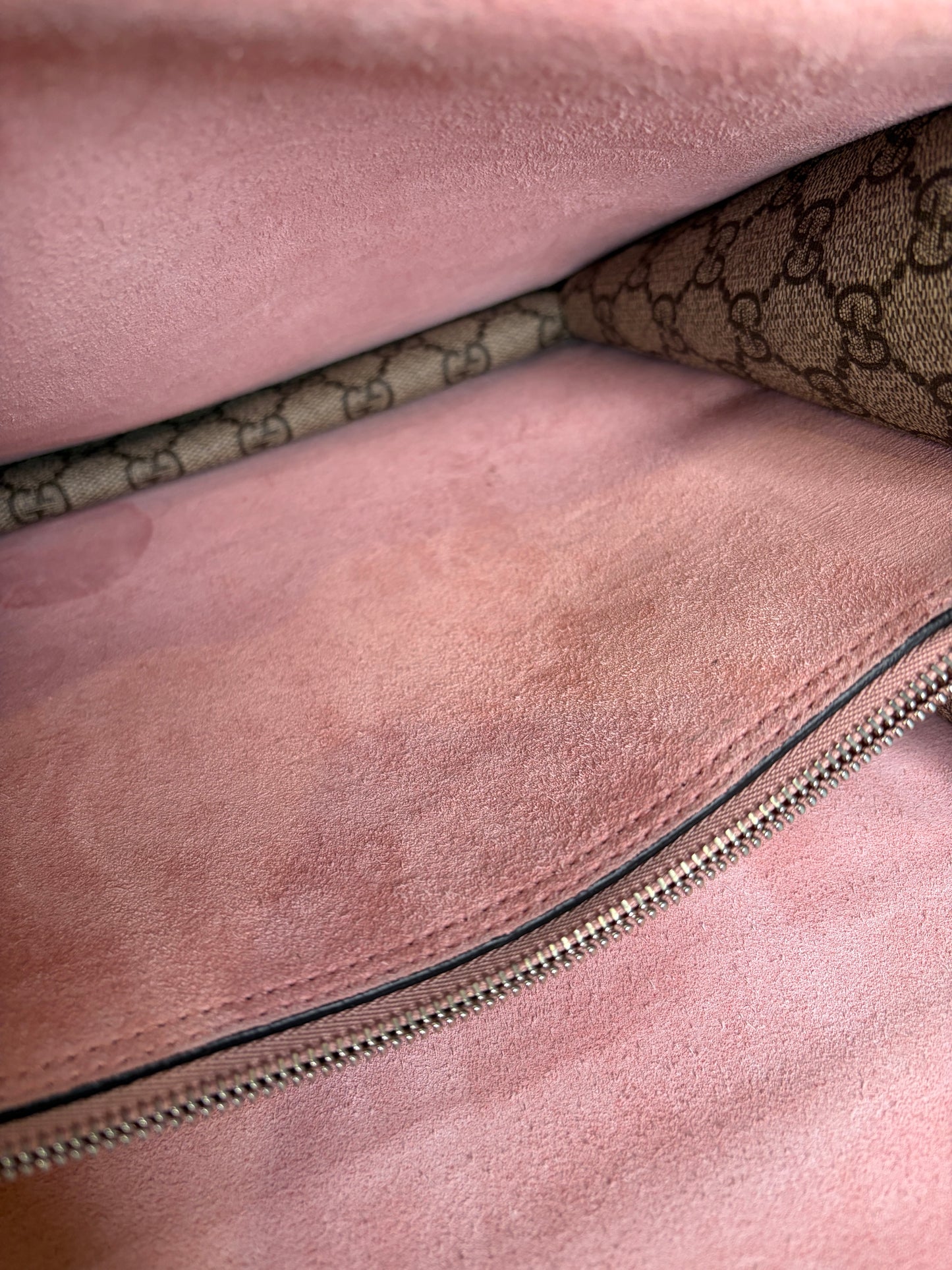 Gucci GG Supreme Monogram Suede Crystal Dinoysus