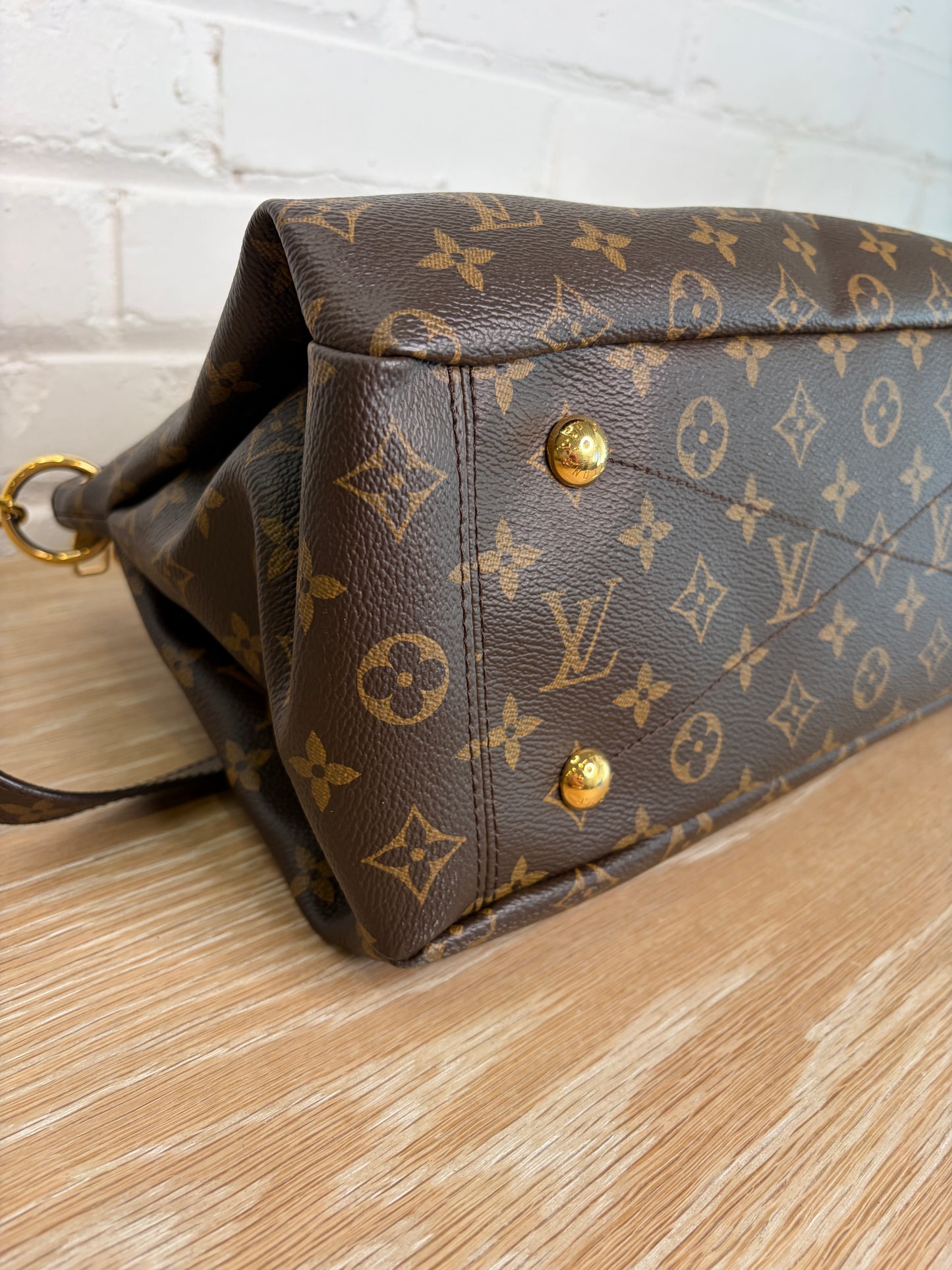 Louis Vuitton Pallas Monogram Pistache Tote