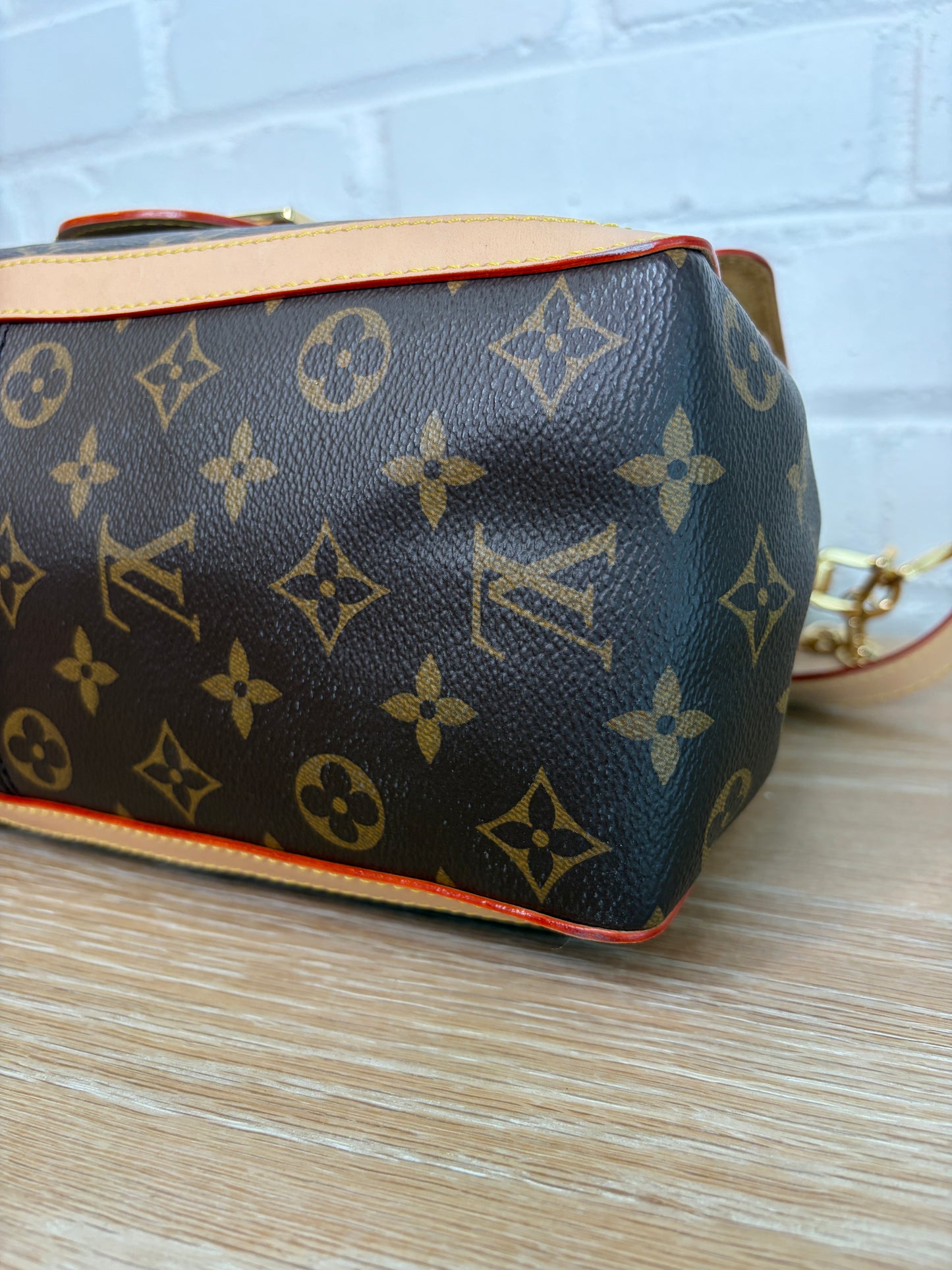 Louis Vuitton Dauphine Soft GM