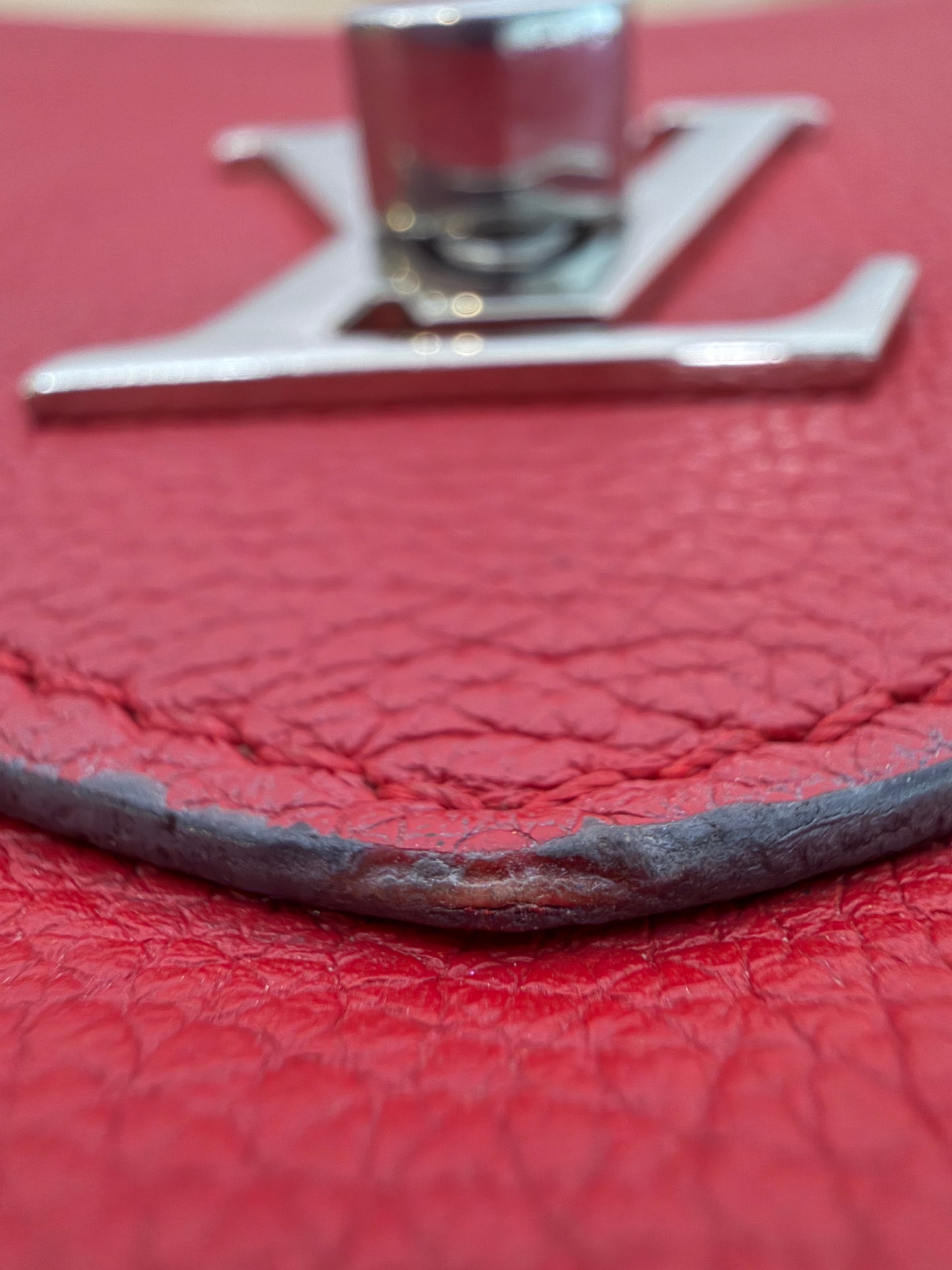 Louis Vuitton MyLockMe Red