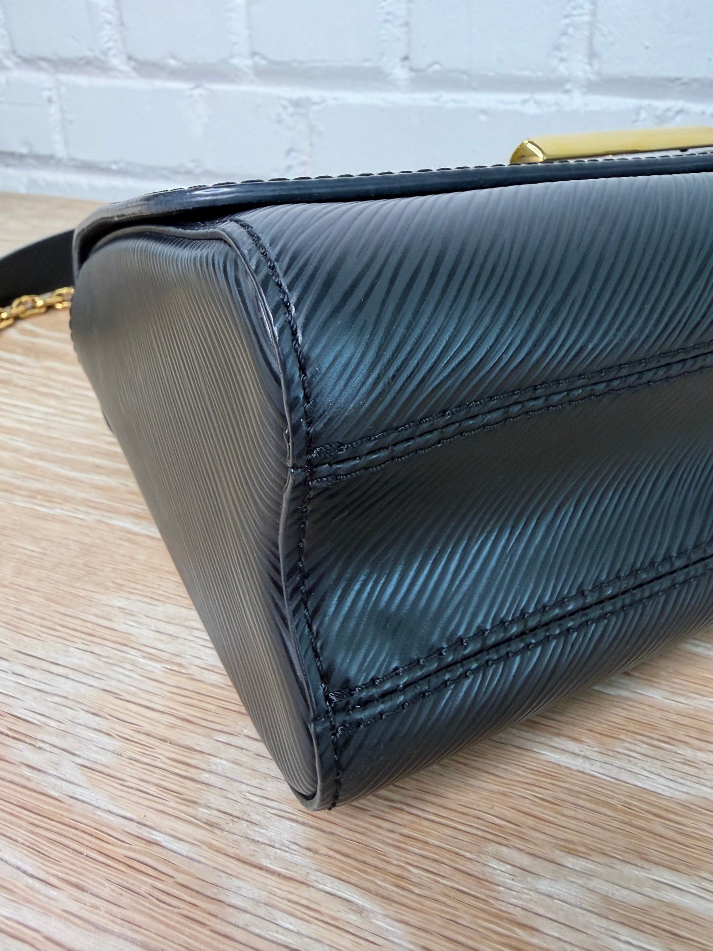 Louis Vuitton Black Twist MM Epi Leather Gold Hardware