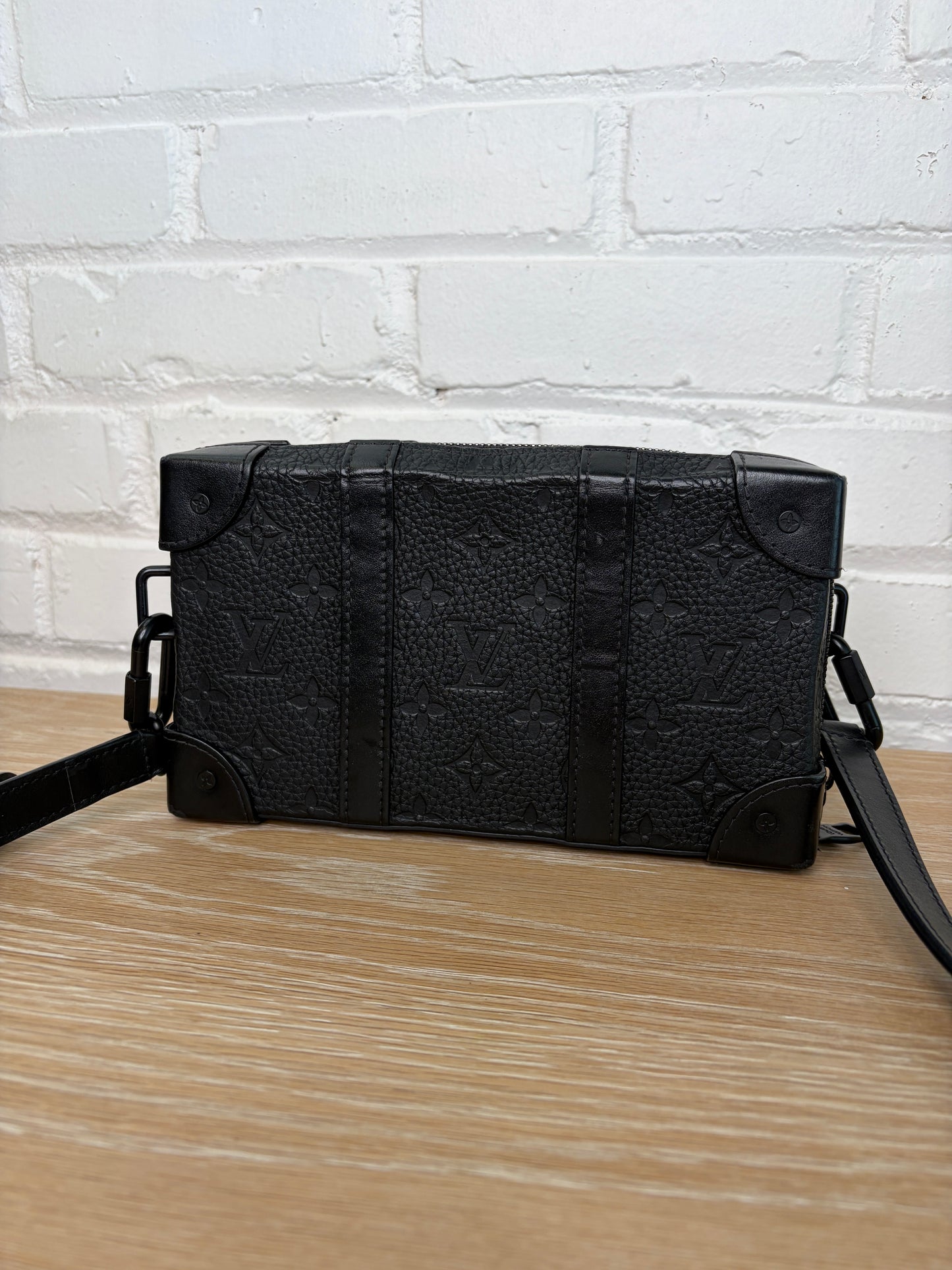 Louis Vuitton Soft Trunk Wallet Black Monogram