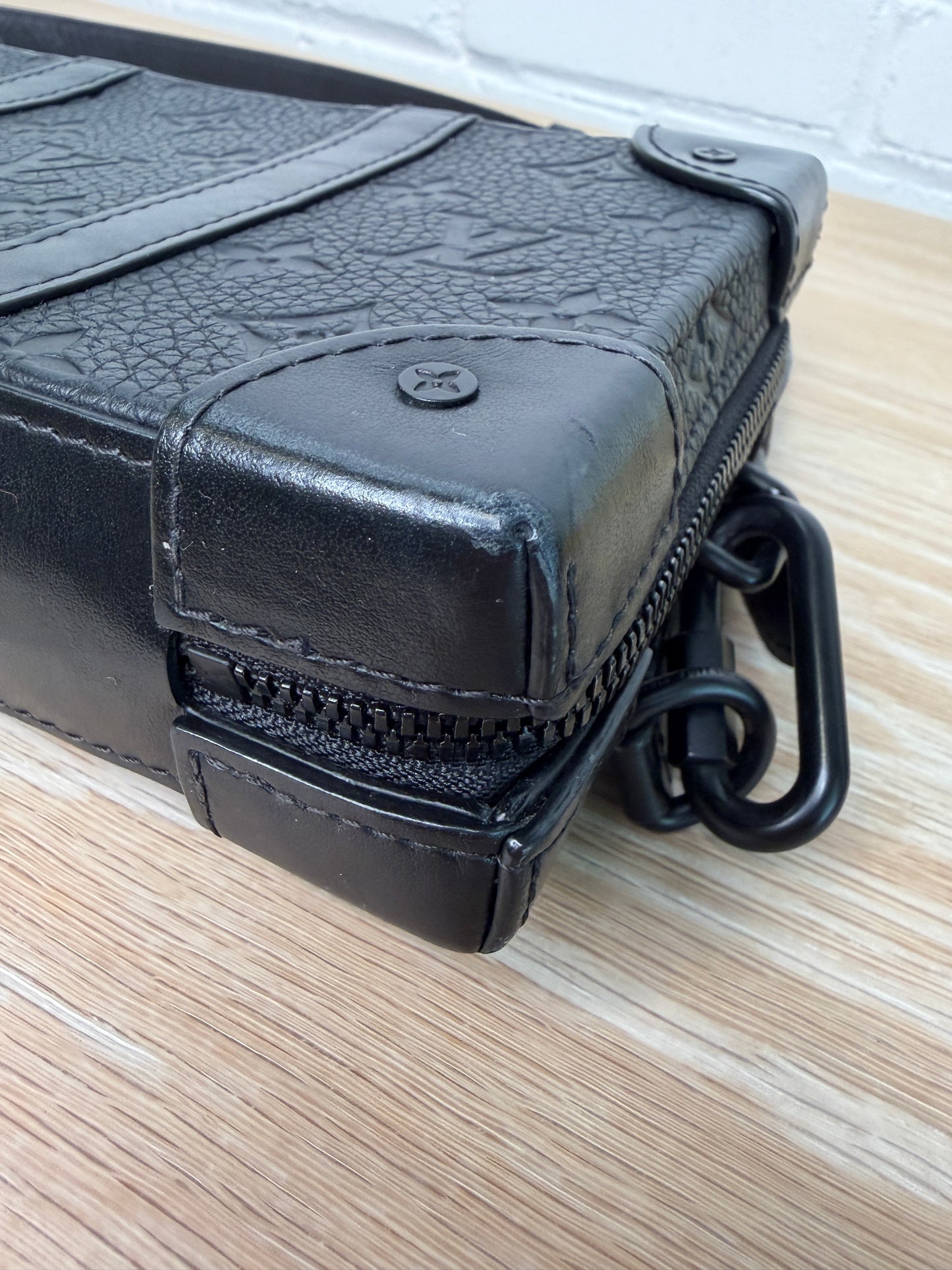 Louis Vuitton Soft Trunk Wallet Black Monogram