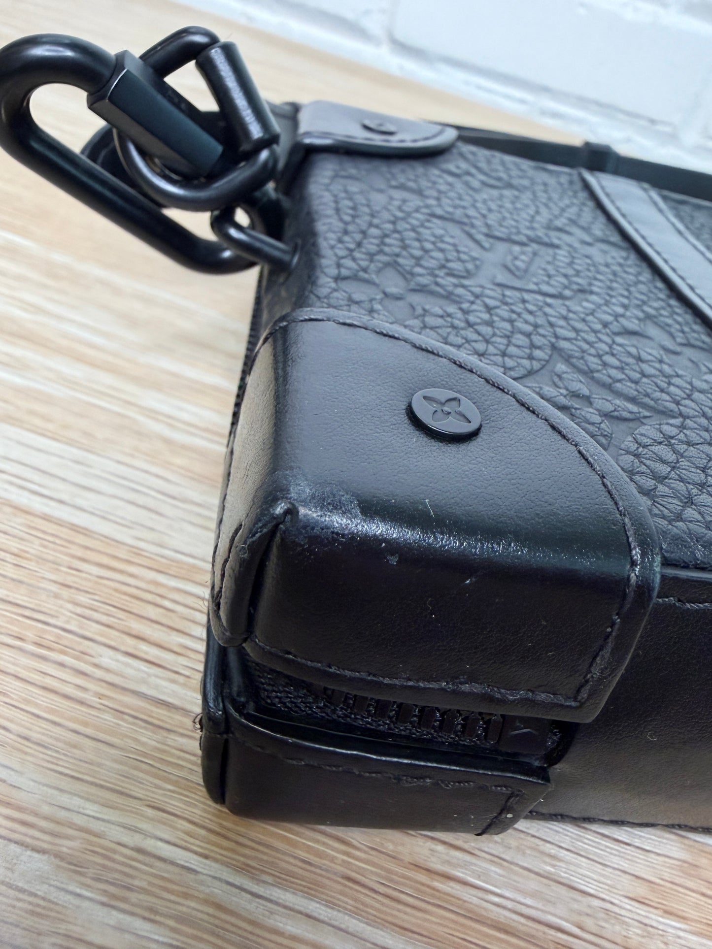 Louis Vuitton Soft Trunk Wallet Black Monogram