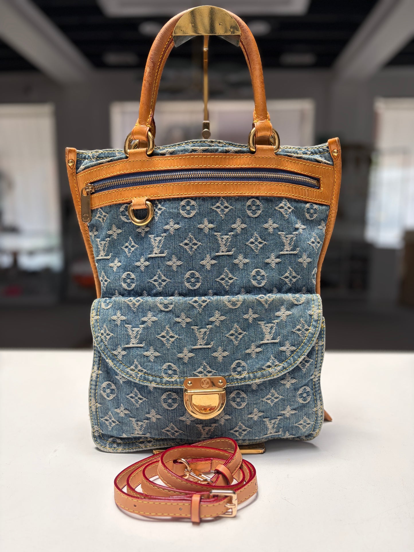 Louis Vuitton Monogram Denim Sac Plat Tote