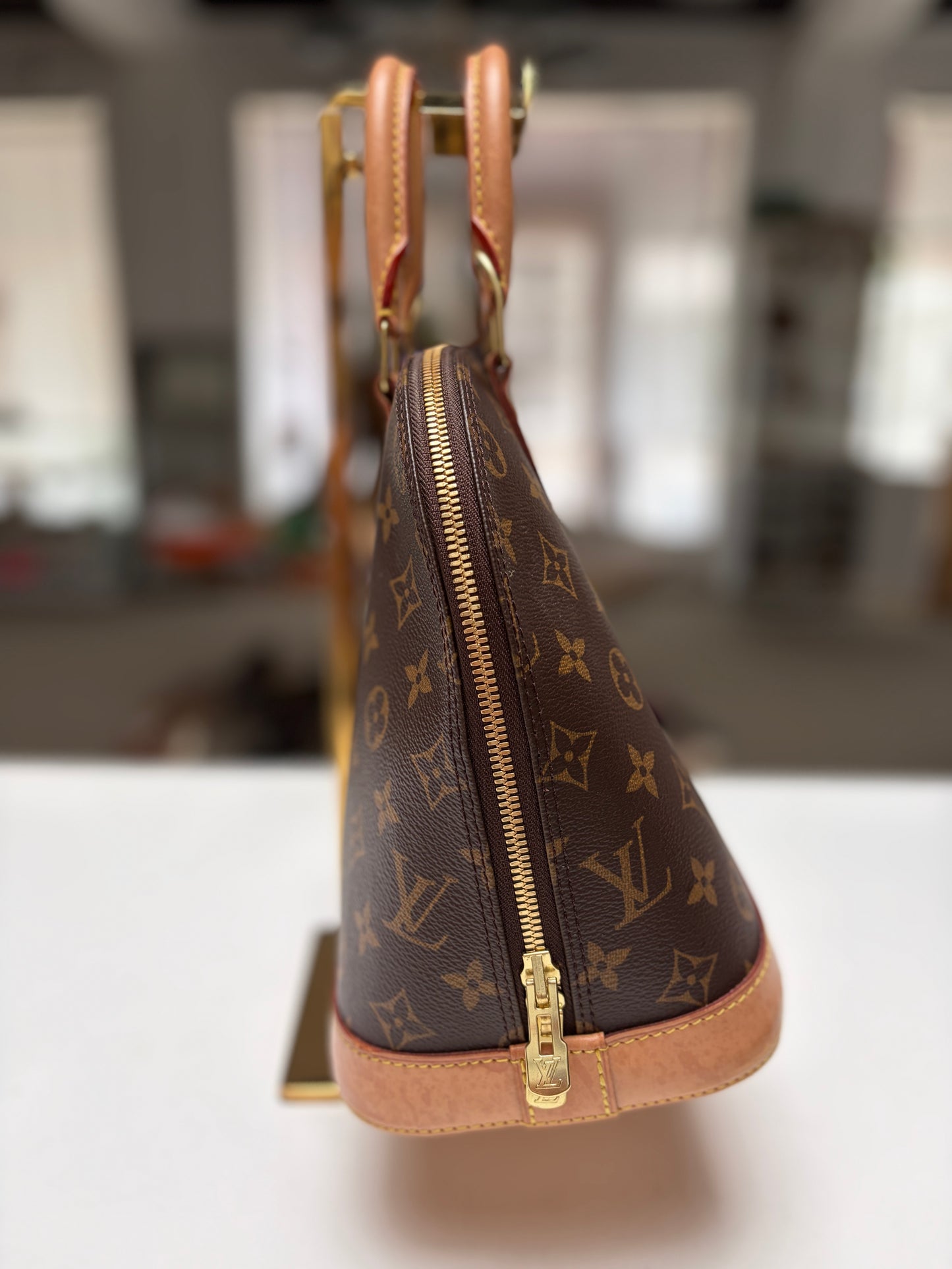 Louis Vuitton Alma PM Monogram