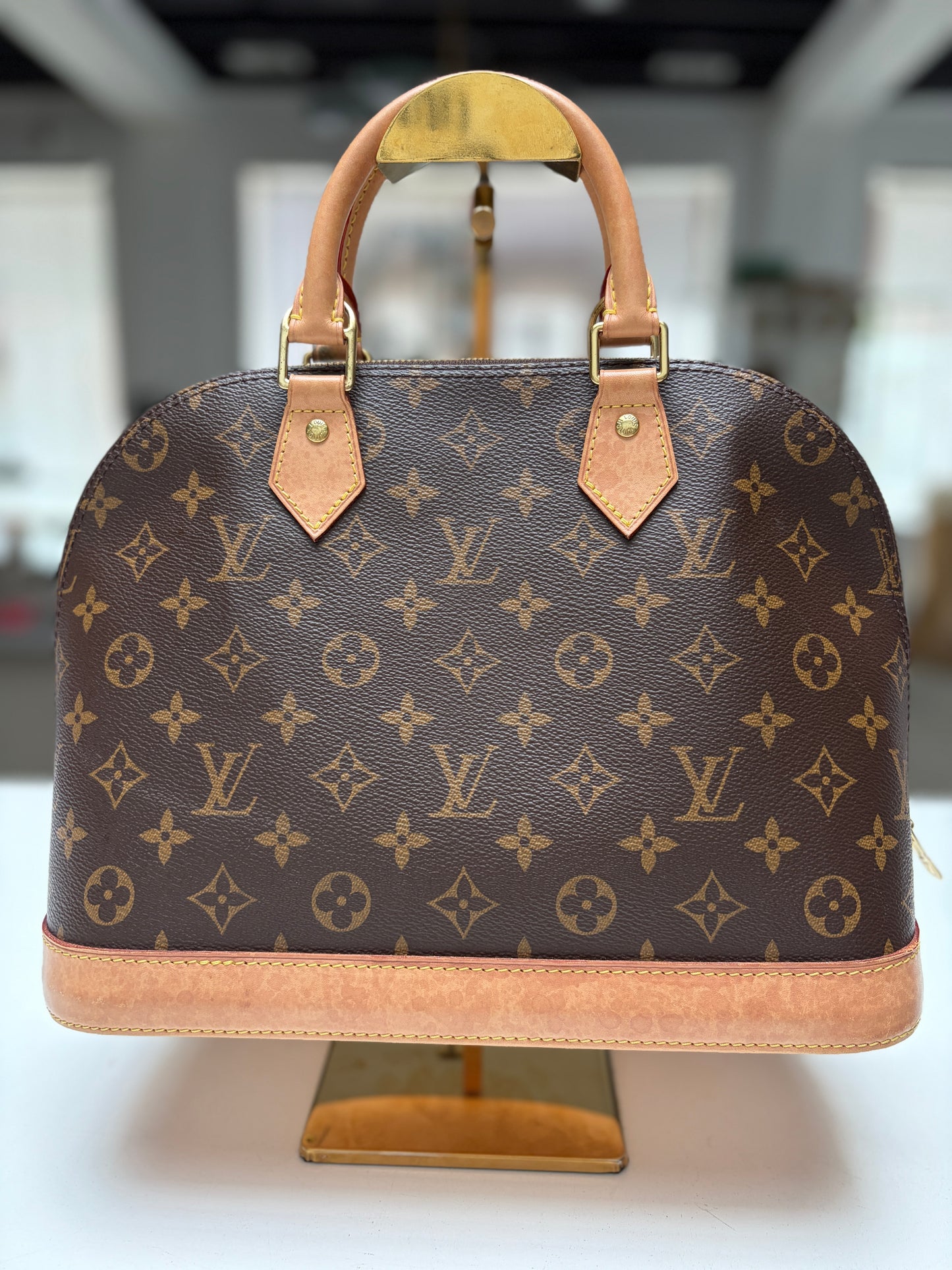 Louis Vuitton Alma PM Monogram