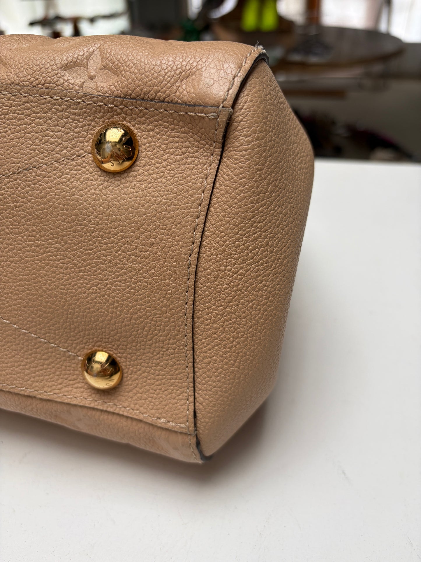 Louis Vuitton Empreinte Montaigne MM Beige