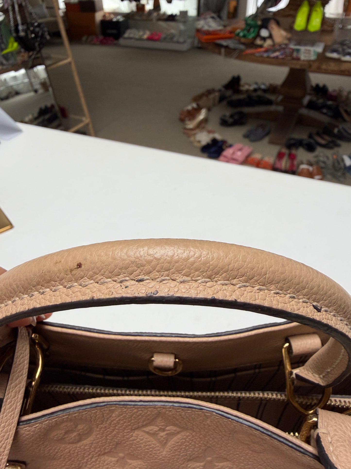 Louis Vuitton Empreinte Montaigne MM Beige