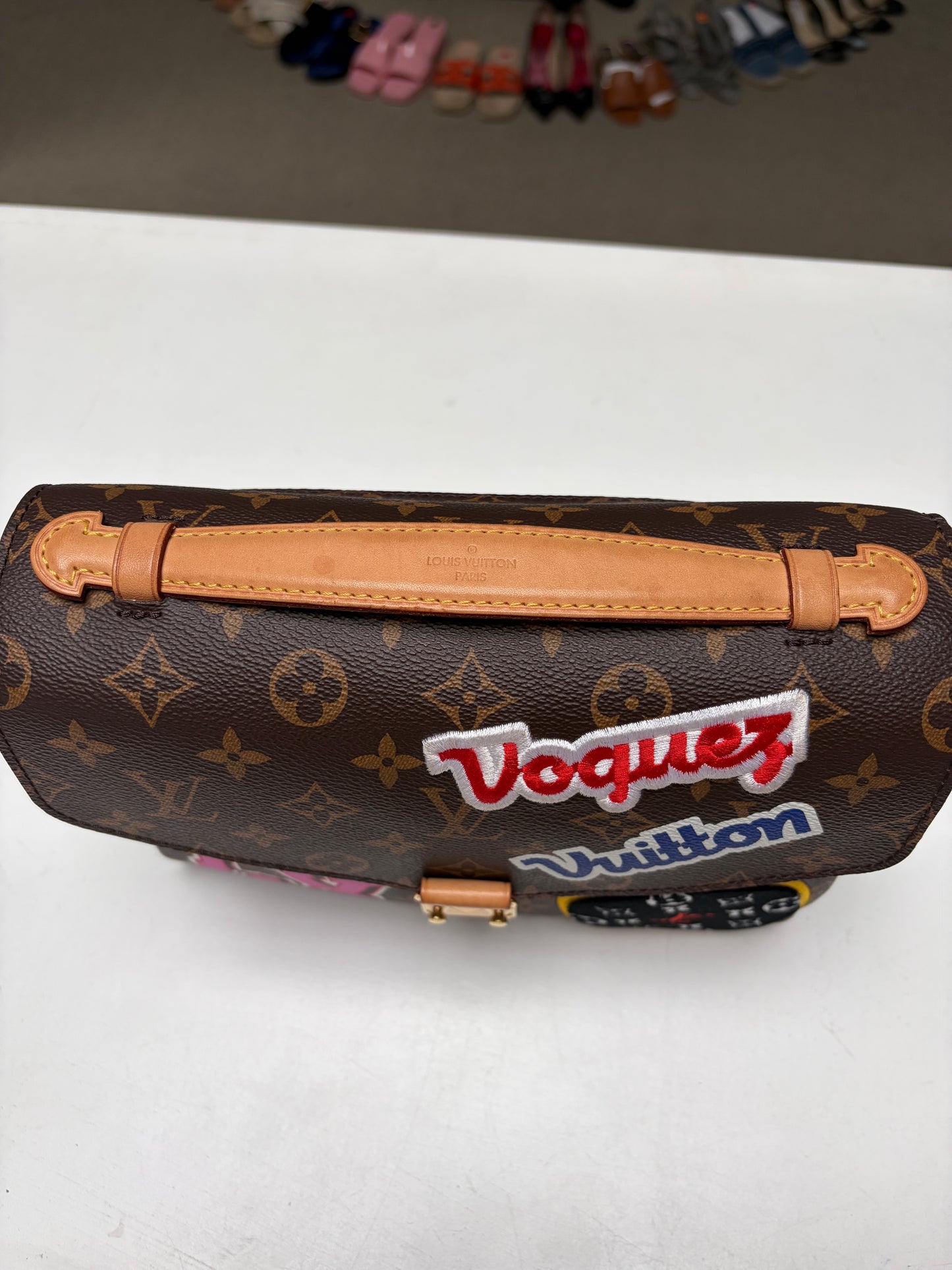 LV Monogram My World Tour Porchette Metris