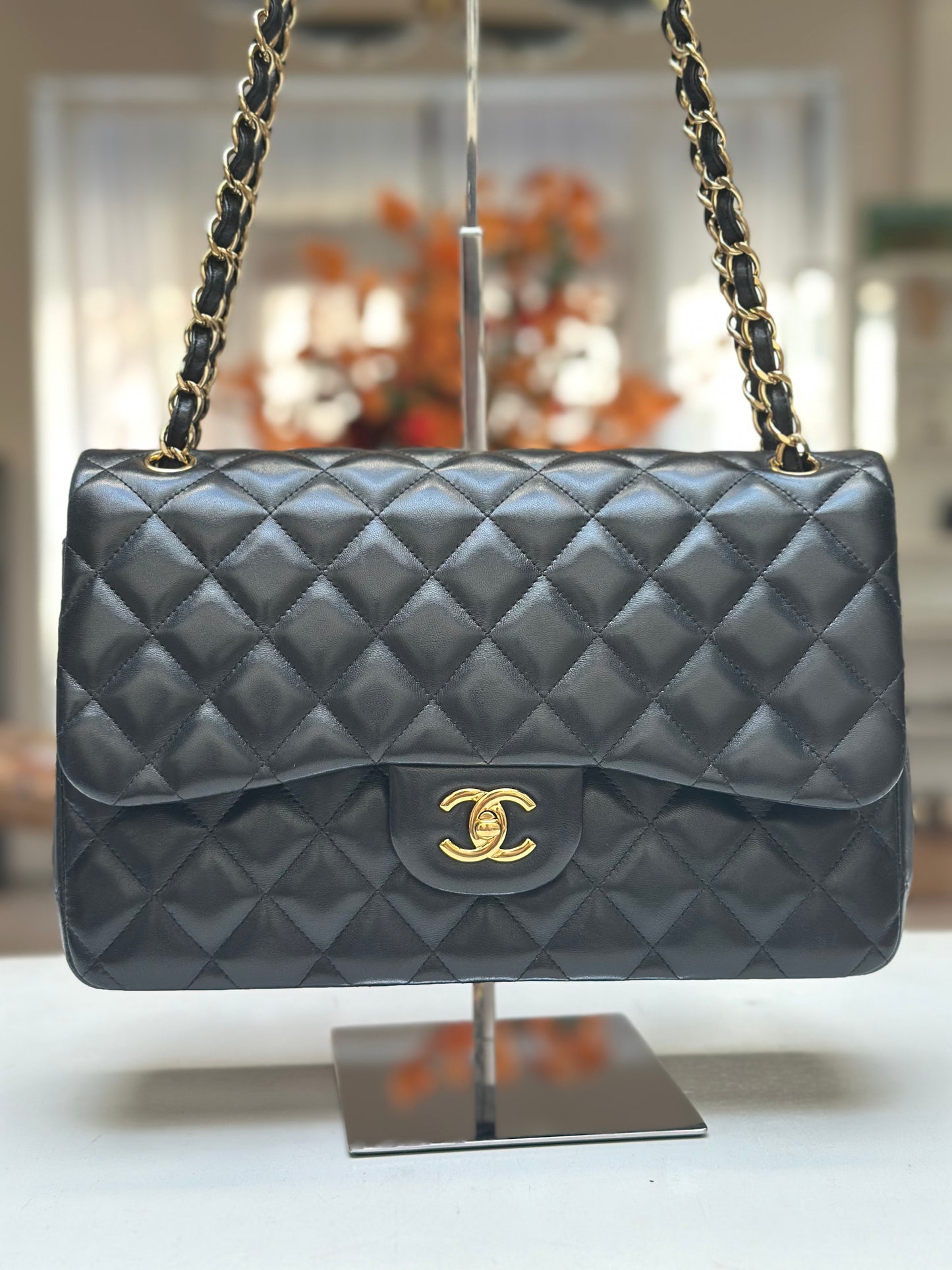 Chanel Classic Double Flap Jumbo, Lambskin Leather Black