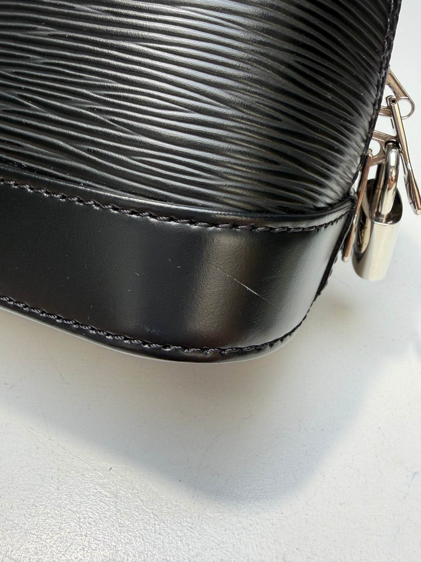 Louis Vuitton Black Alma BB Epi Leather