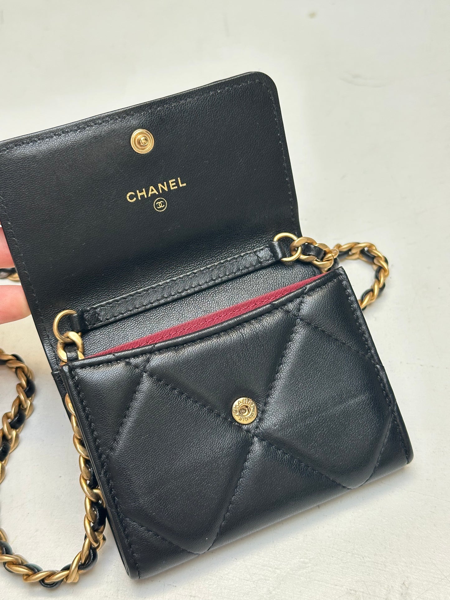 Chanel Mini C19