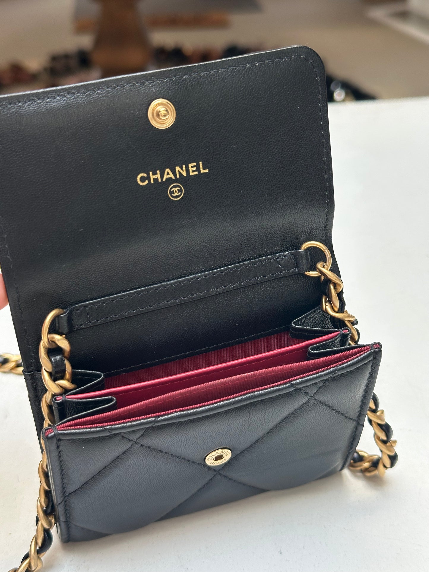 Chanel Mini C19