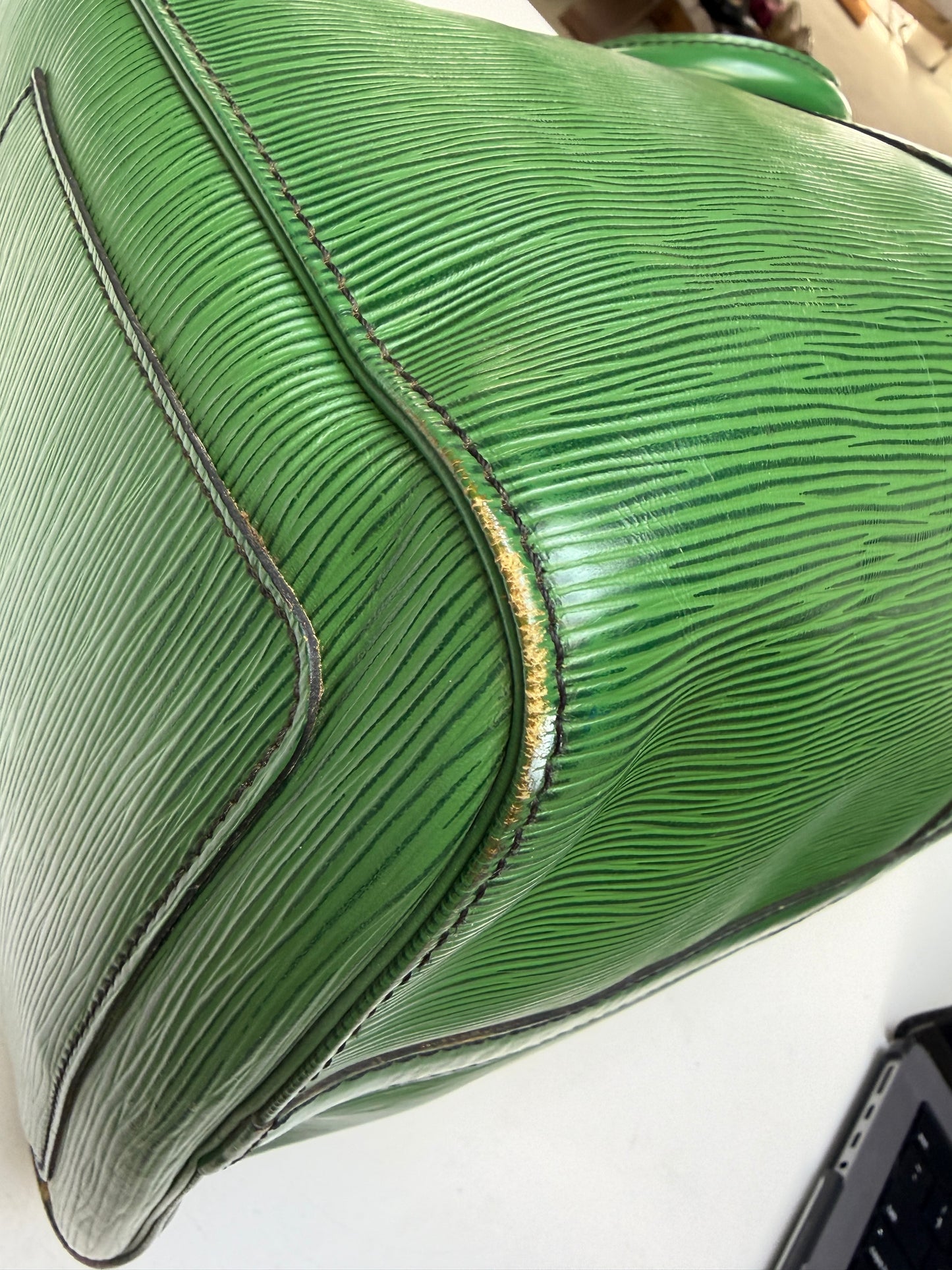 Louis Vuitton Keepall 45 Green Epi Leather