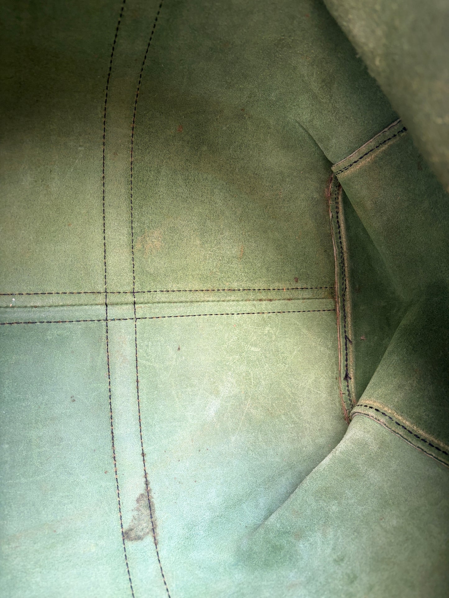Louis Vuitton Keepall 45 Green Epi Leather