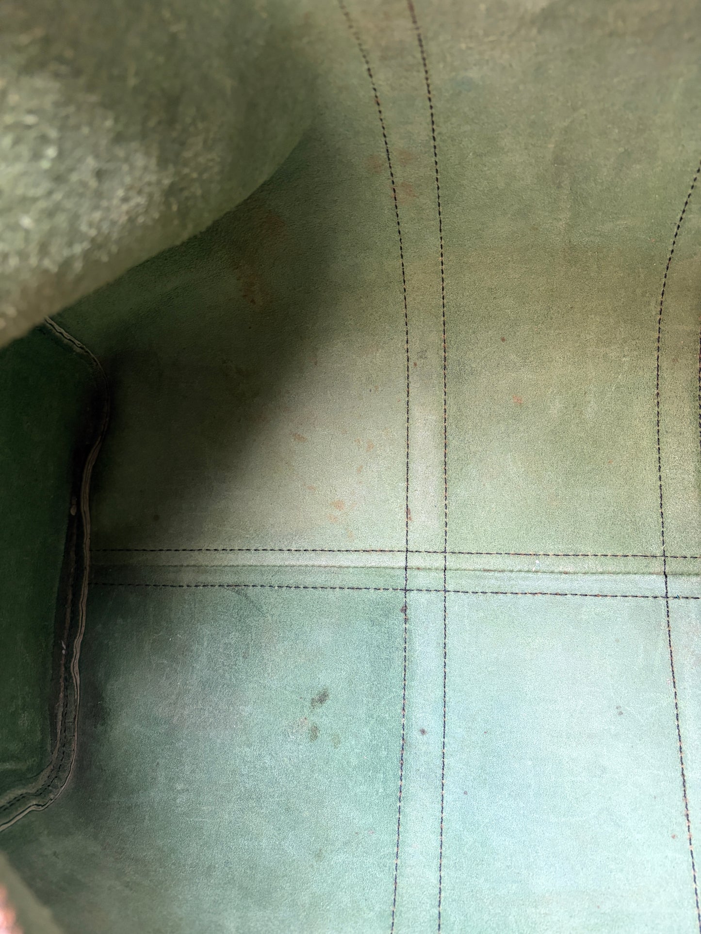 Louis Vuitton Keepall 45 Green Epi Leather