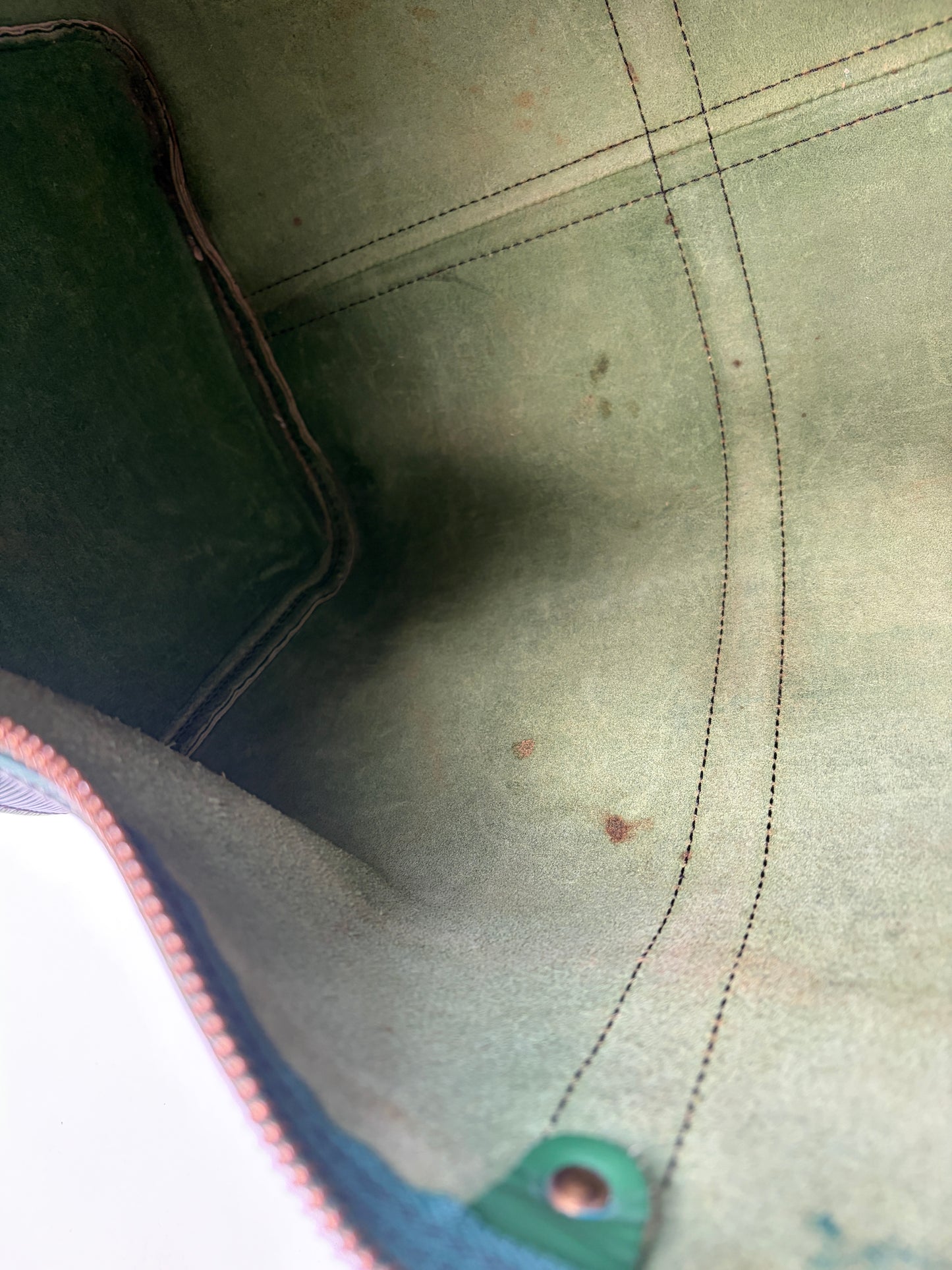 Louis Vuitton Keepall 45 Green Epi Leather