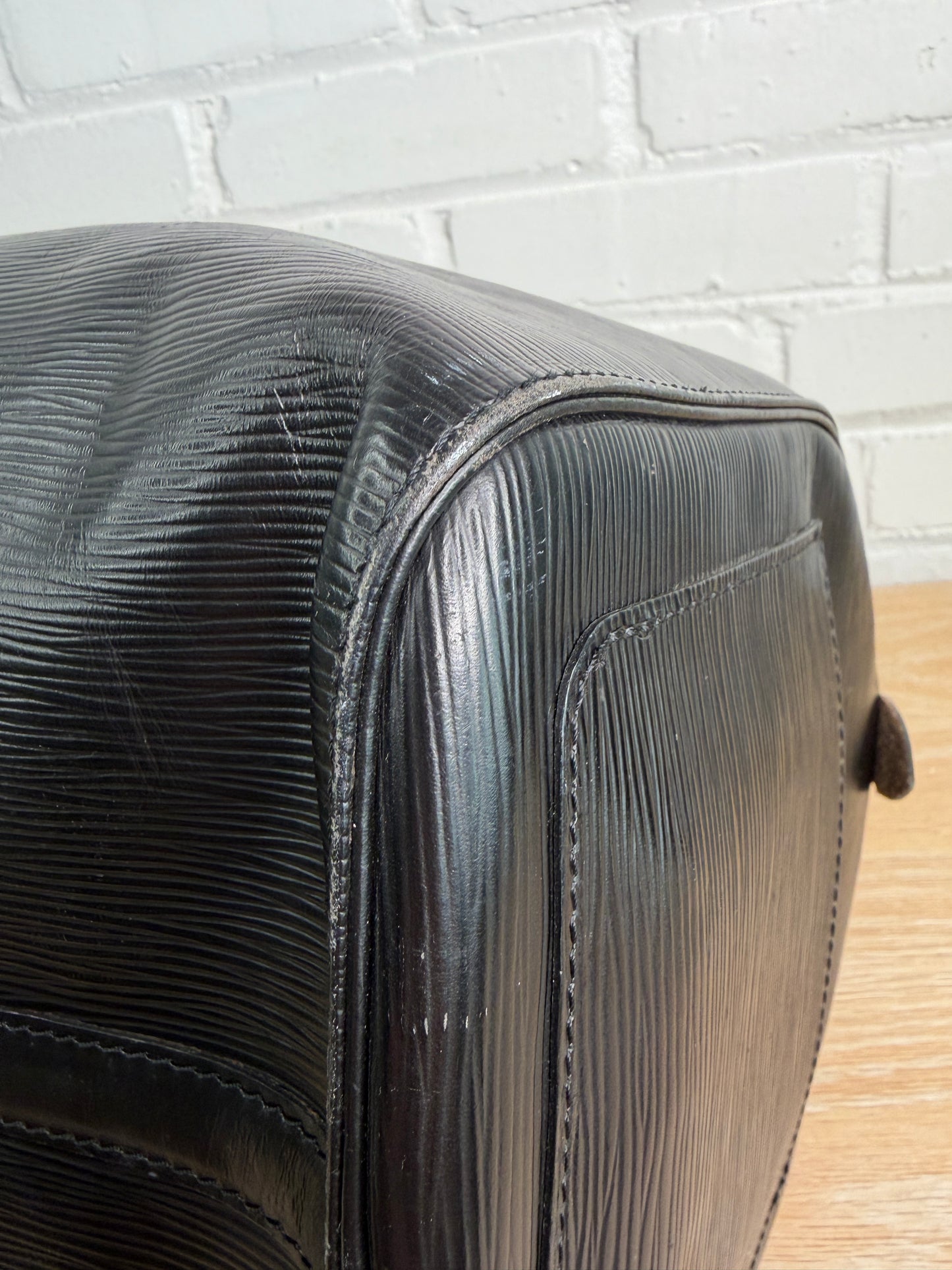 Louis Vuitton Black Keepall 45 Epi Leather