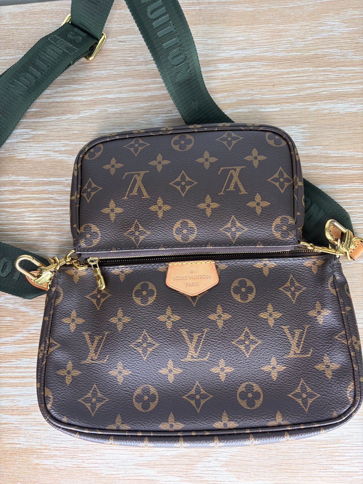 Louis Vuitton Multi Pochette Monogram