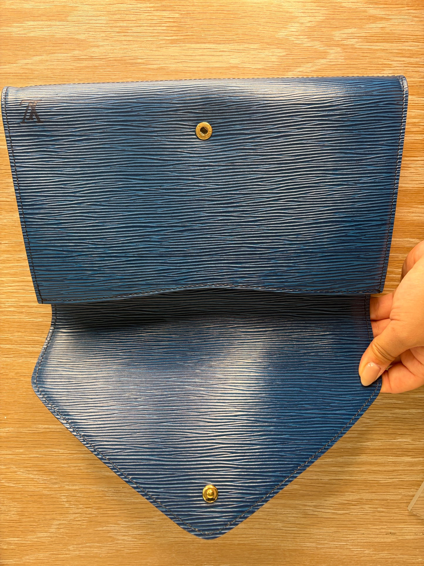 Louis Vuitton Blue Art Deco Clutch Epi Leather