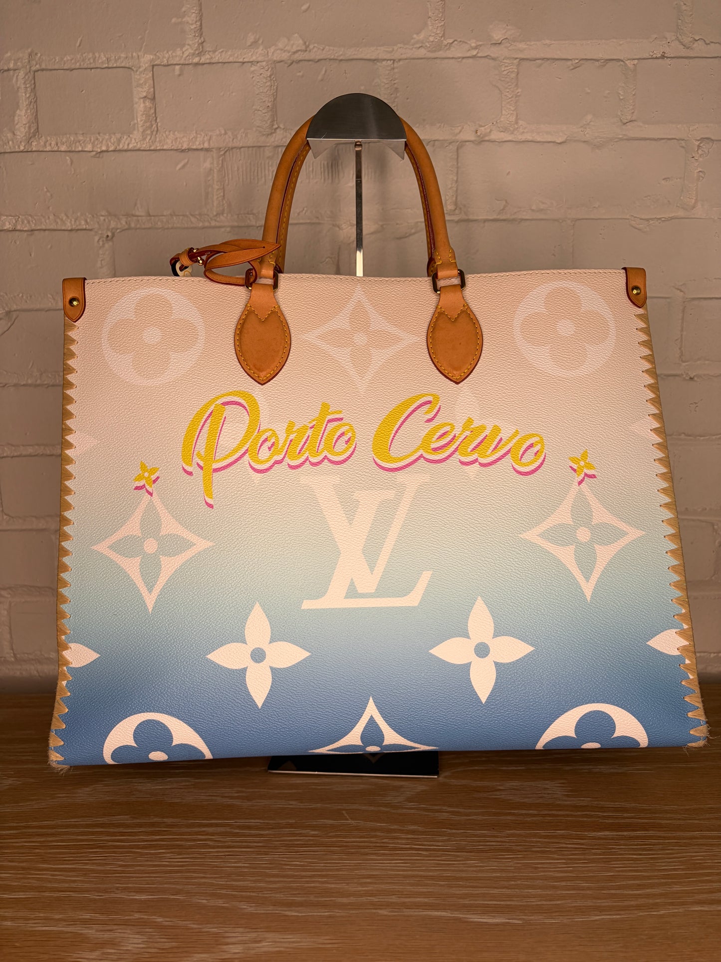 Louis Vuitton OnTheGo GM "Porto Cervo"