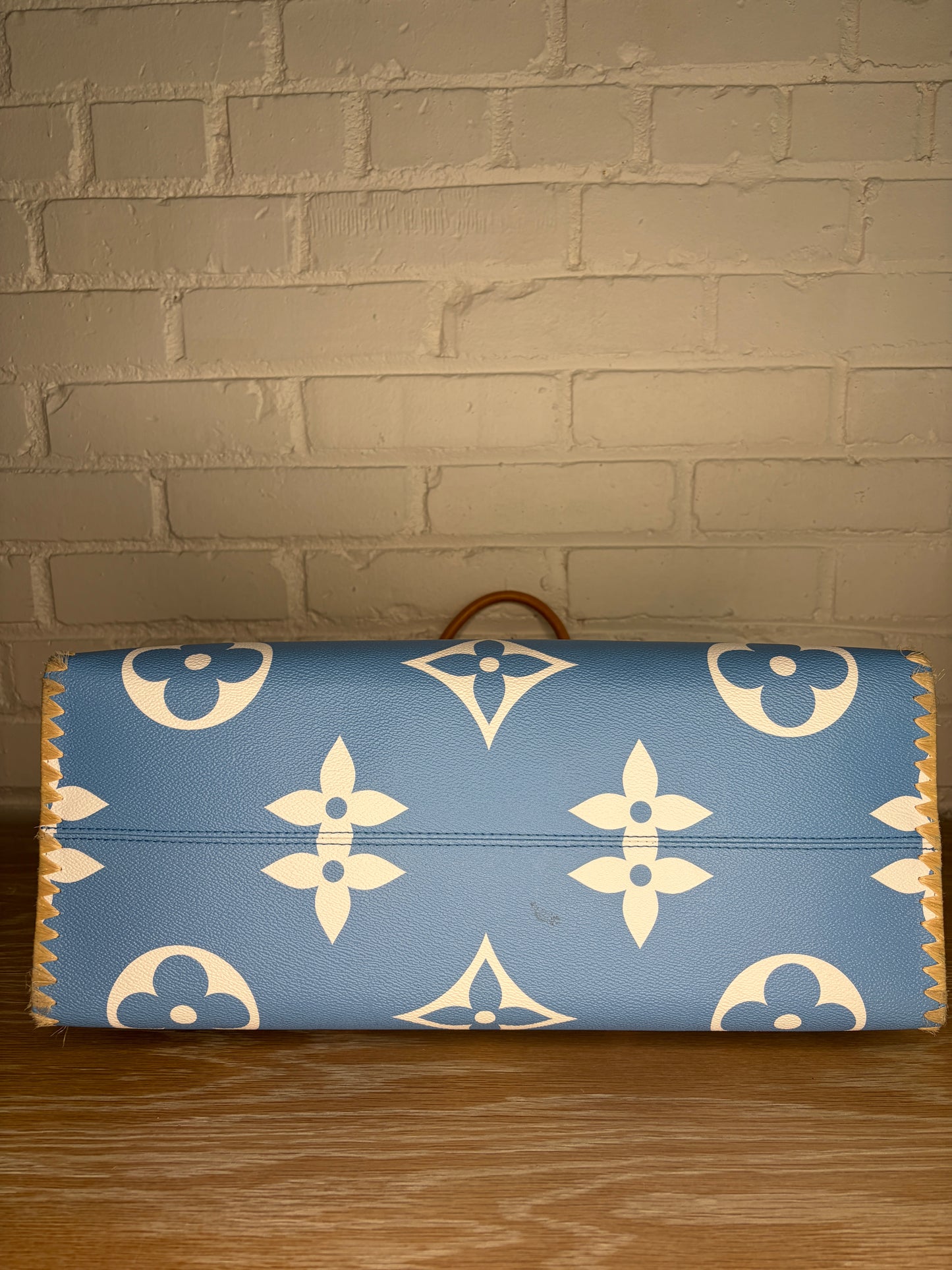 Louis Vuitton OnTheGo GM "Porto Cervo"