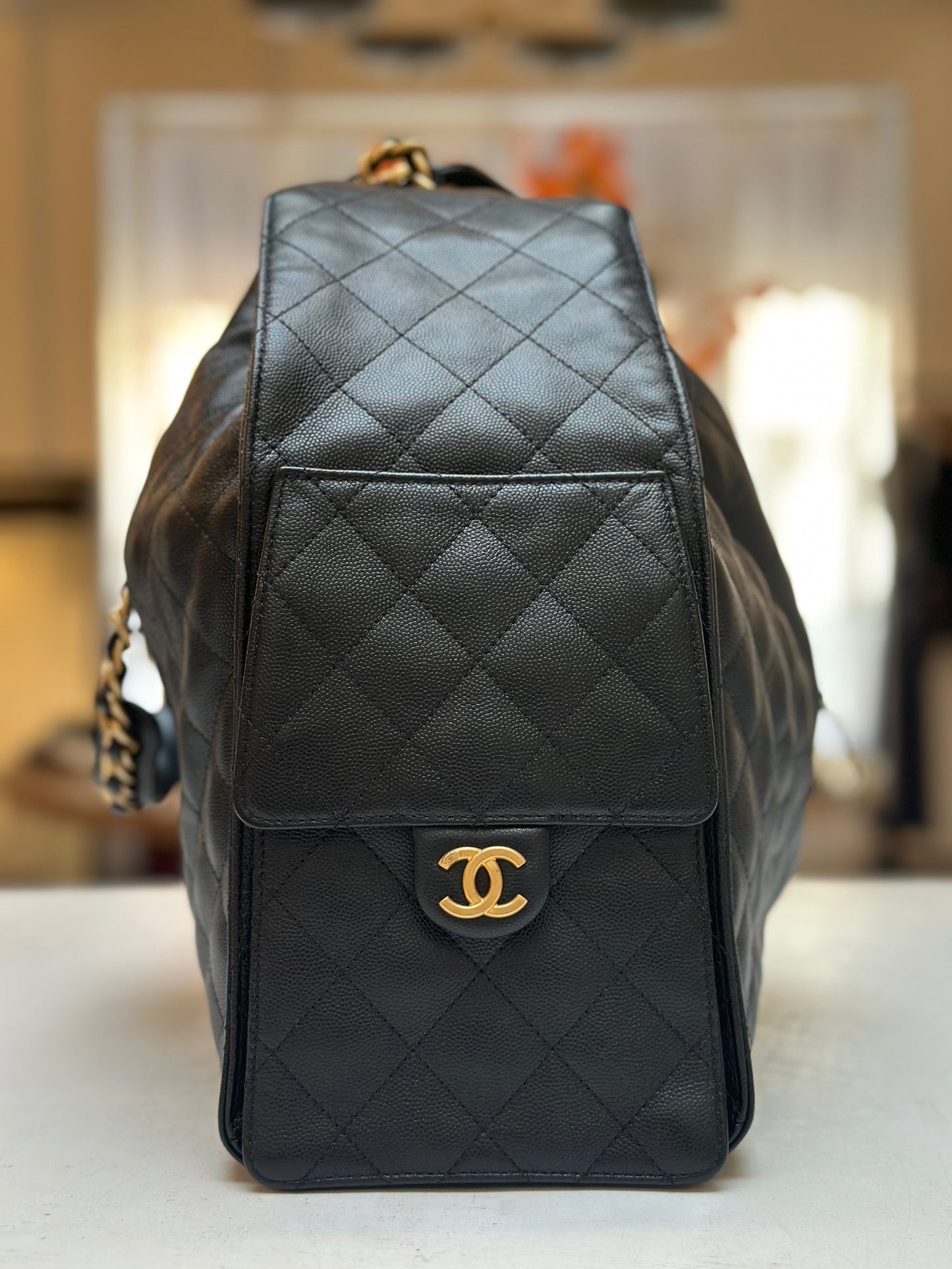 Chanel C-25, Large